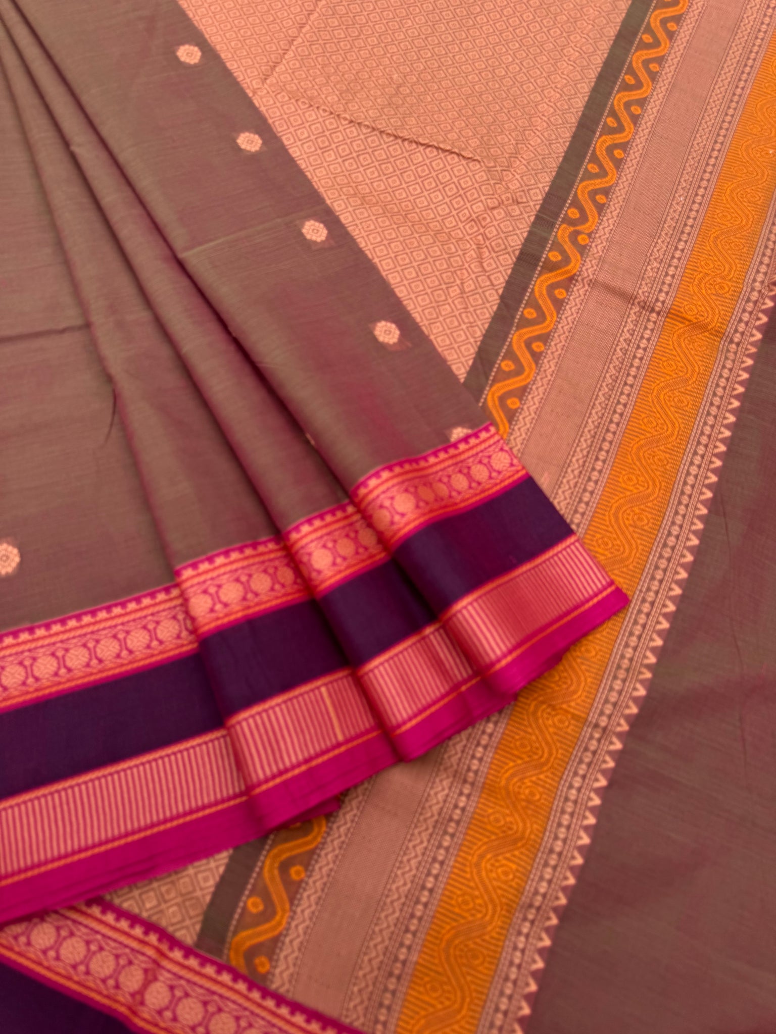 Softer Chettinad -rust manthulir