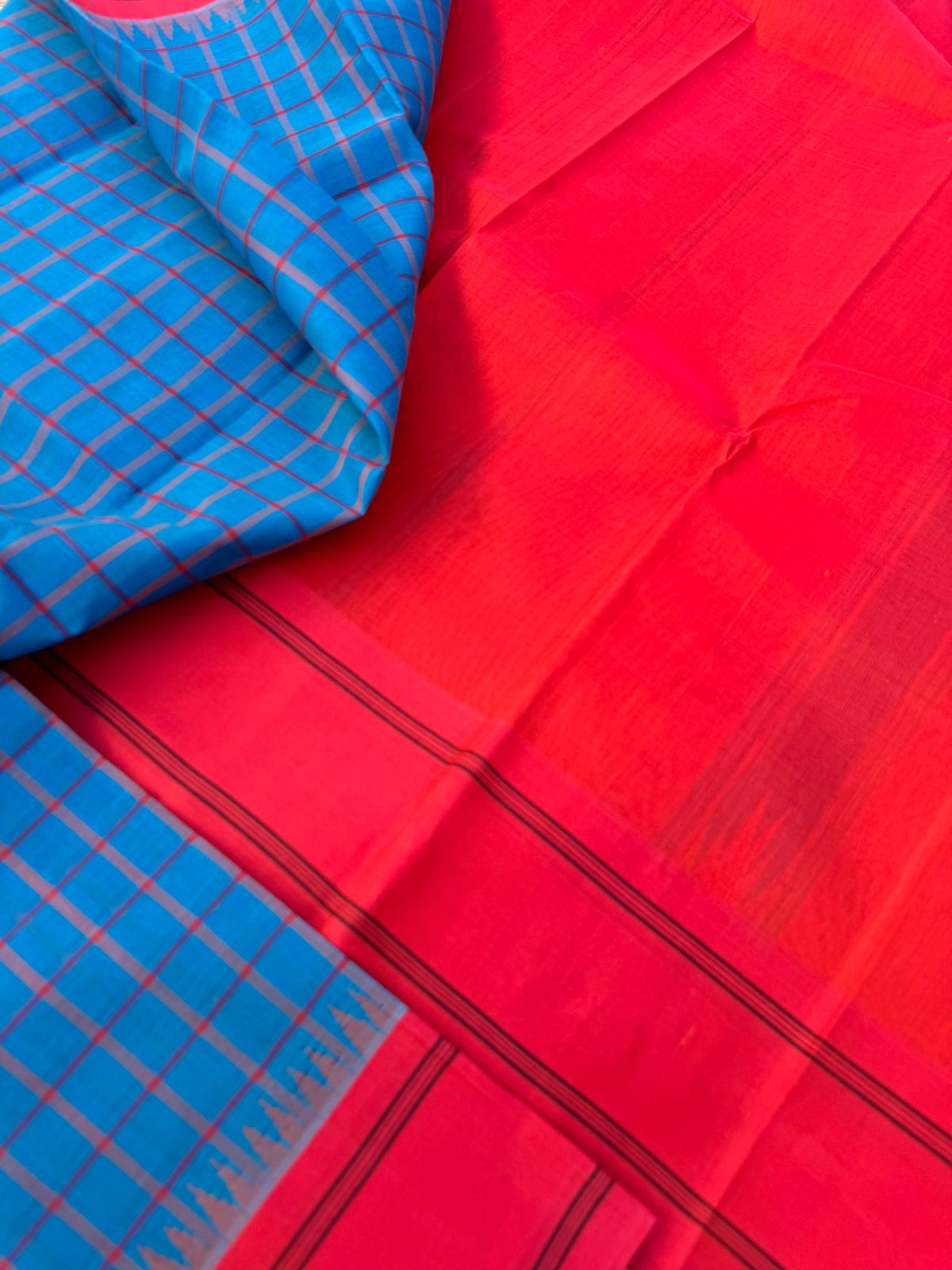 Signature Silk Cotton -sulphate blue and Kanagambaram pink