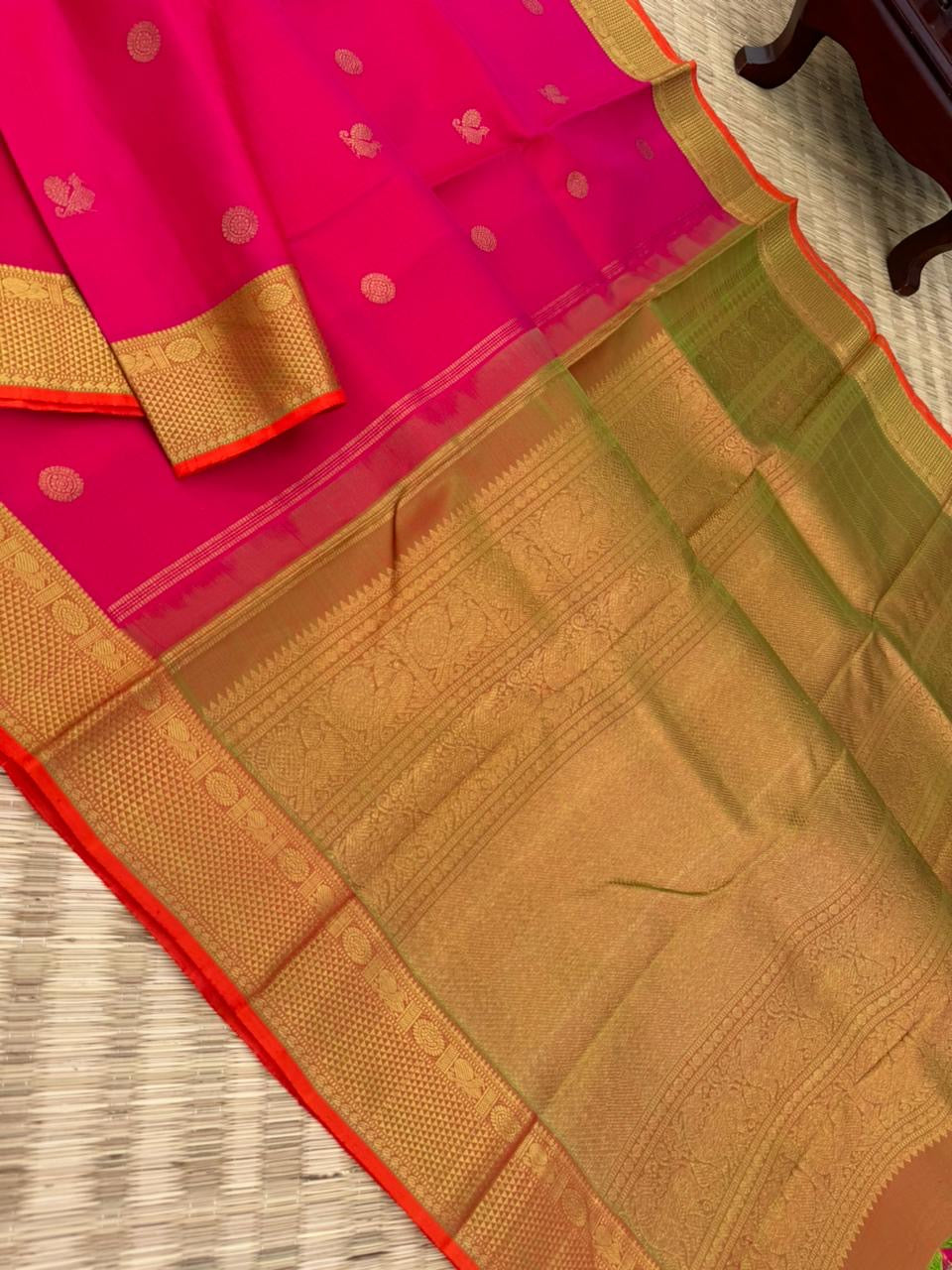 Kanchivaram Trunk - most beautiful pink and maanthulir green pallu and blouse with solid gold zari woven borders