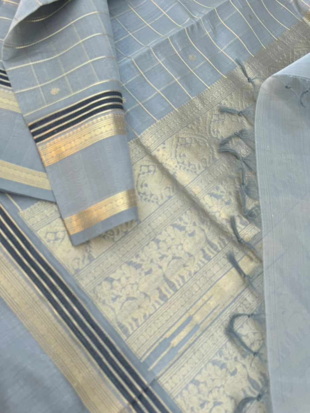 Pastels on Zari Kissed Silk Cotton - a stunning silver grey muthukattam with all traditional elements