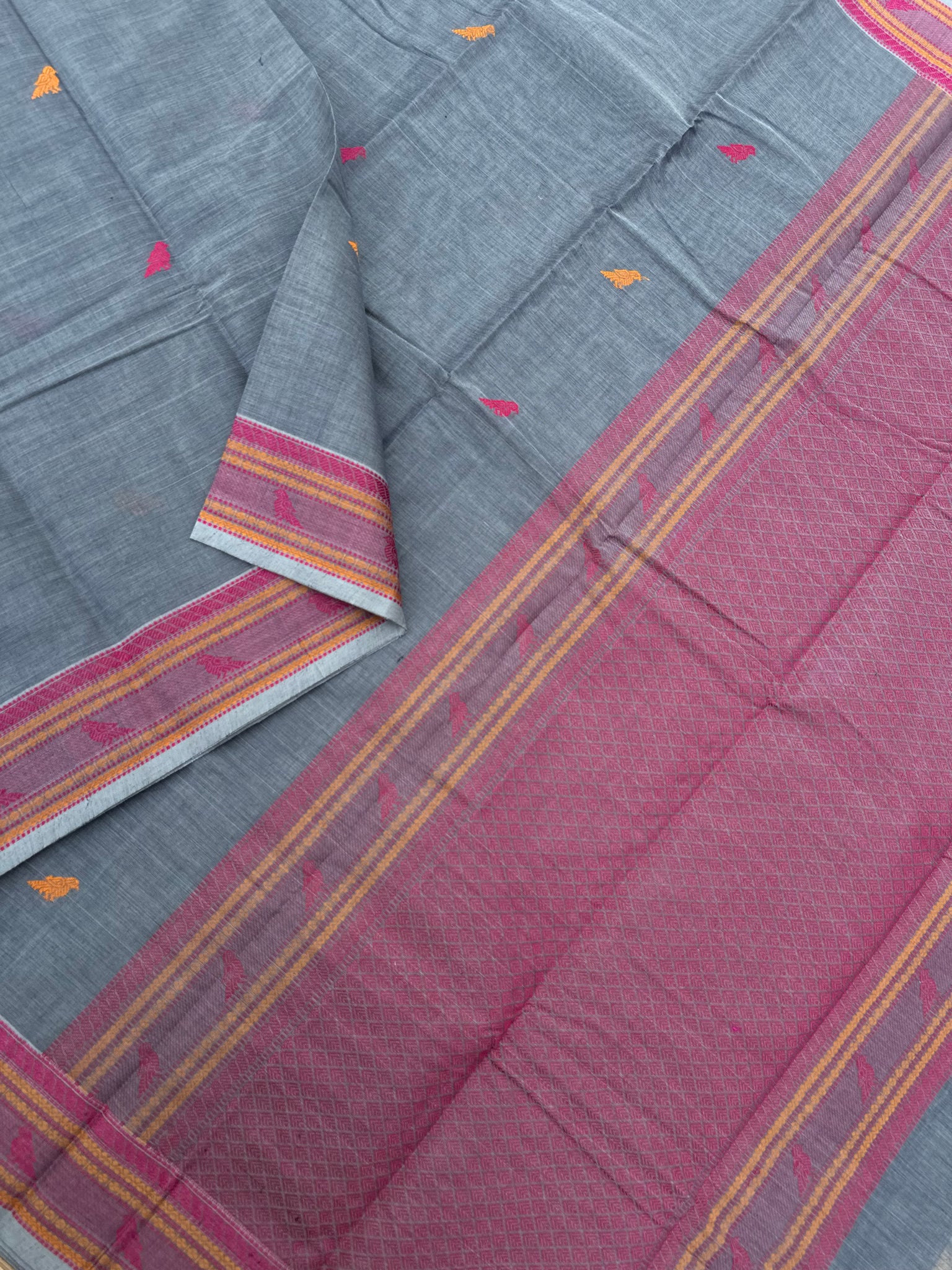 Mangalavastaram - stunning grey with parrots woven buttas