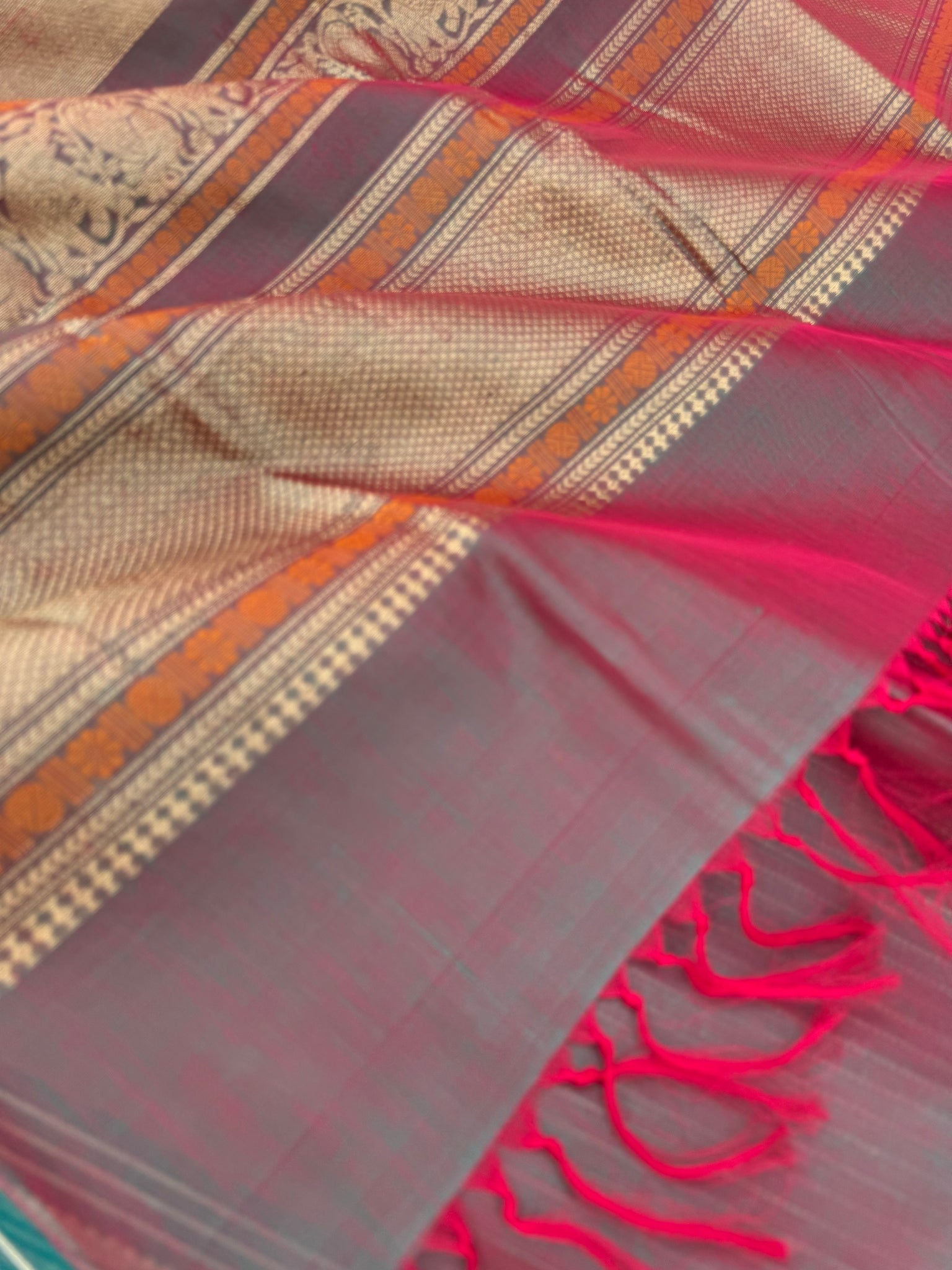 Zari Kissed Silk Cotton - a perfect maanthululir vairaoosi