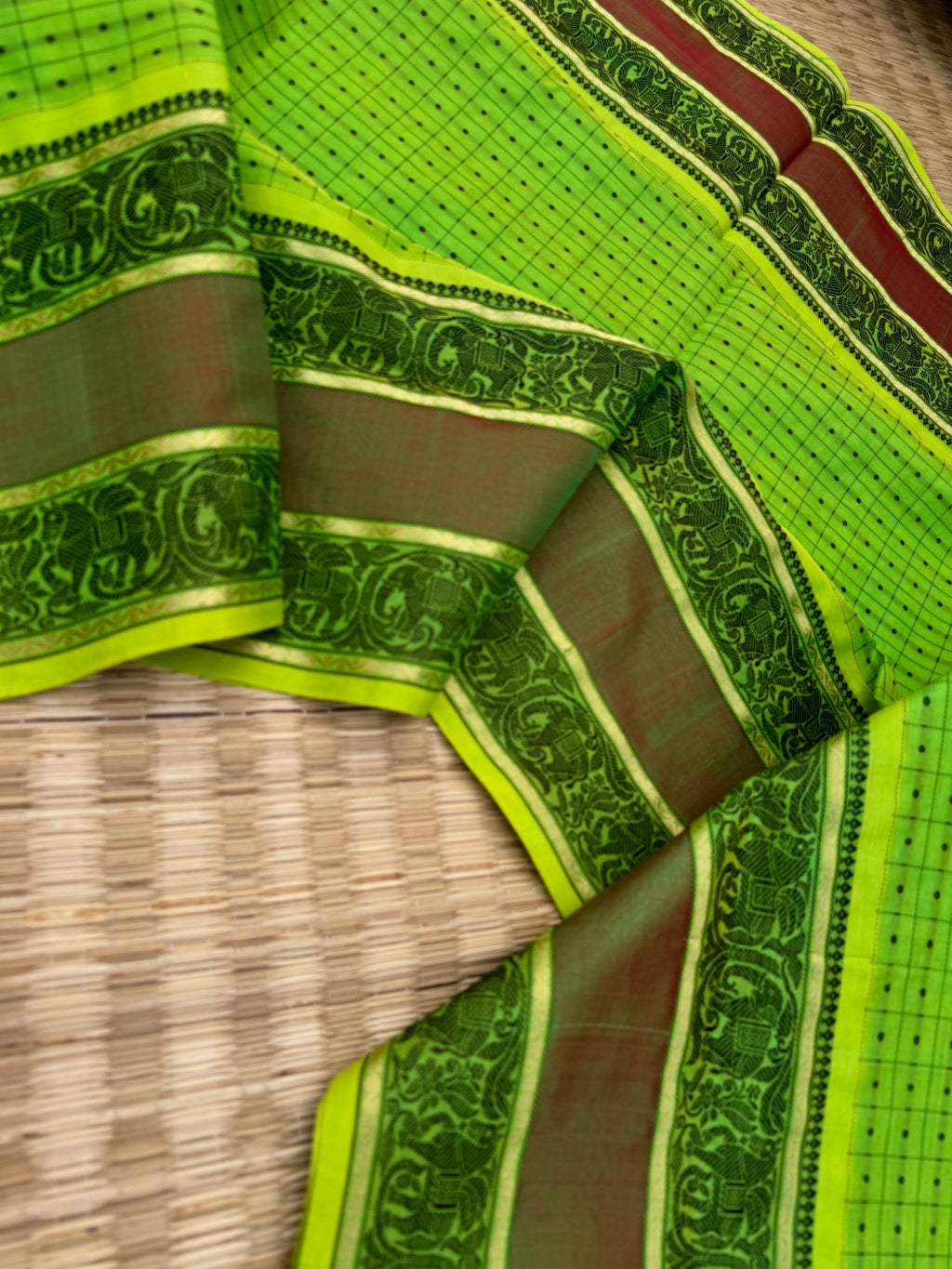 Woven Motifs Silk Cotton - fluorescent green lakshadeepam