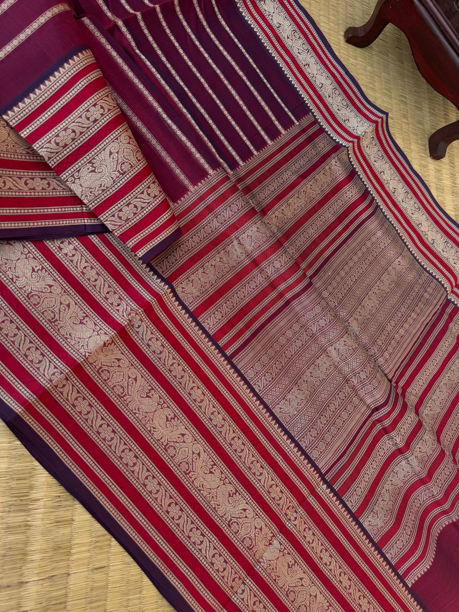 Woven Motifs Silk Cotton -burgundy veldhari