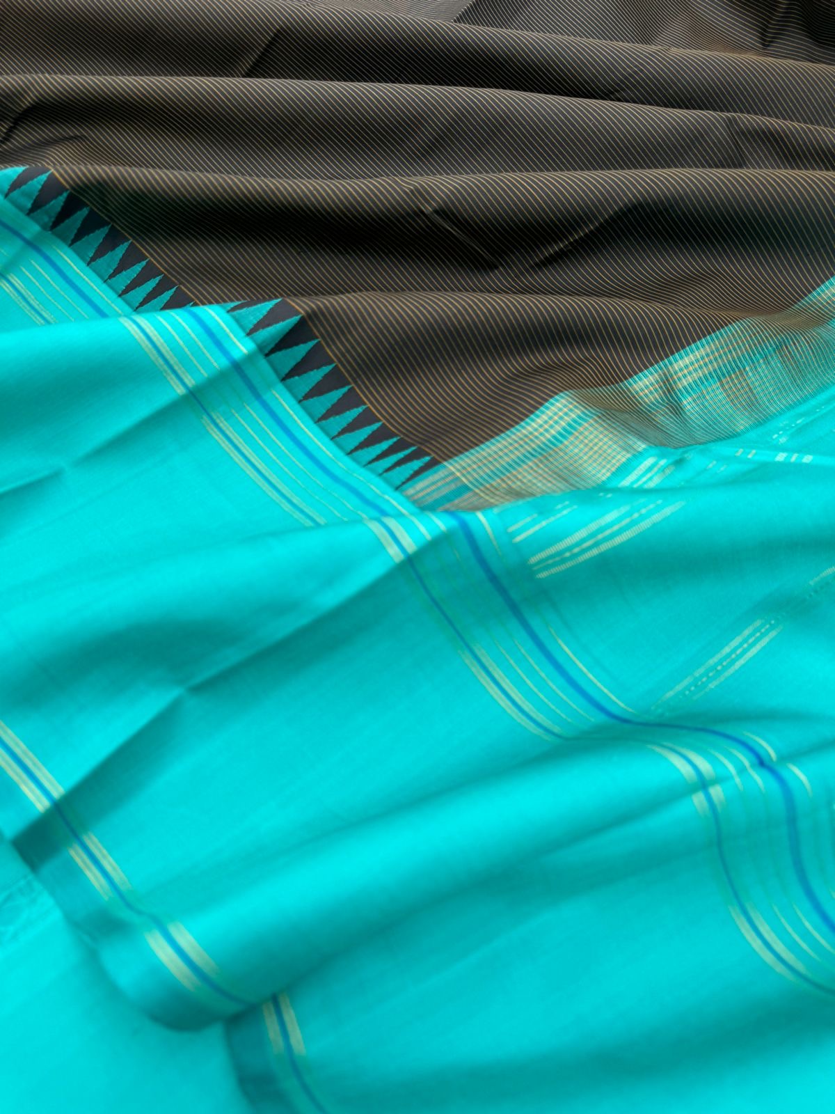 Rarest Korvai Kanchivaram - the best of best black ans teal with invisible stripes woven body