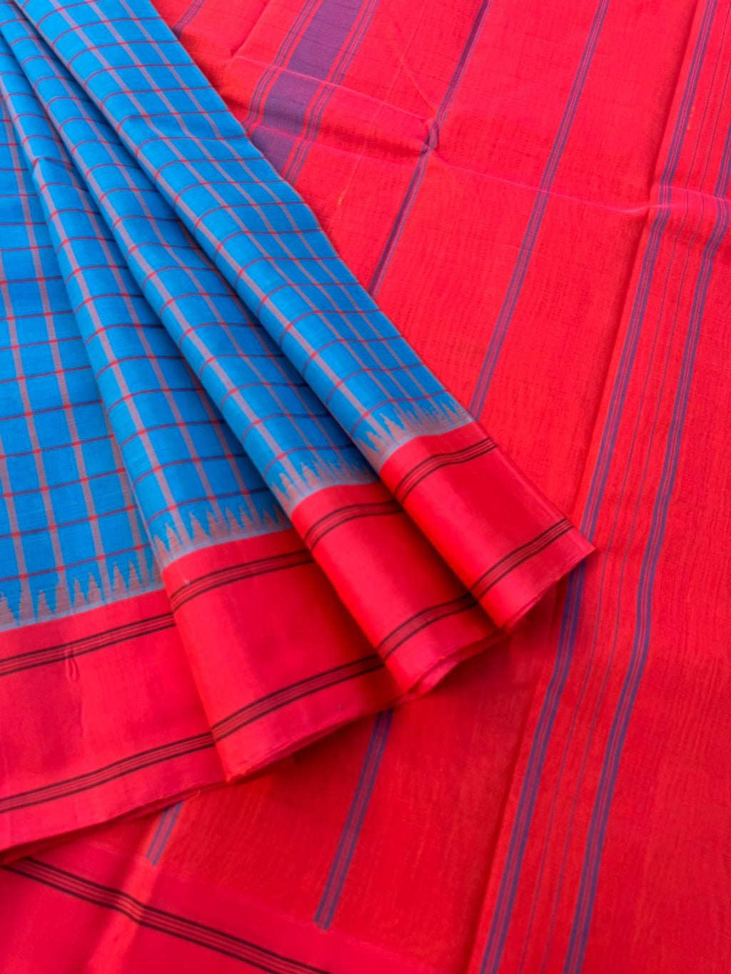 Signature Silk Cotton -sulphate blue and Kanagambaram pink