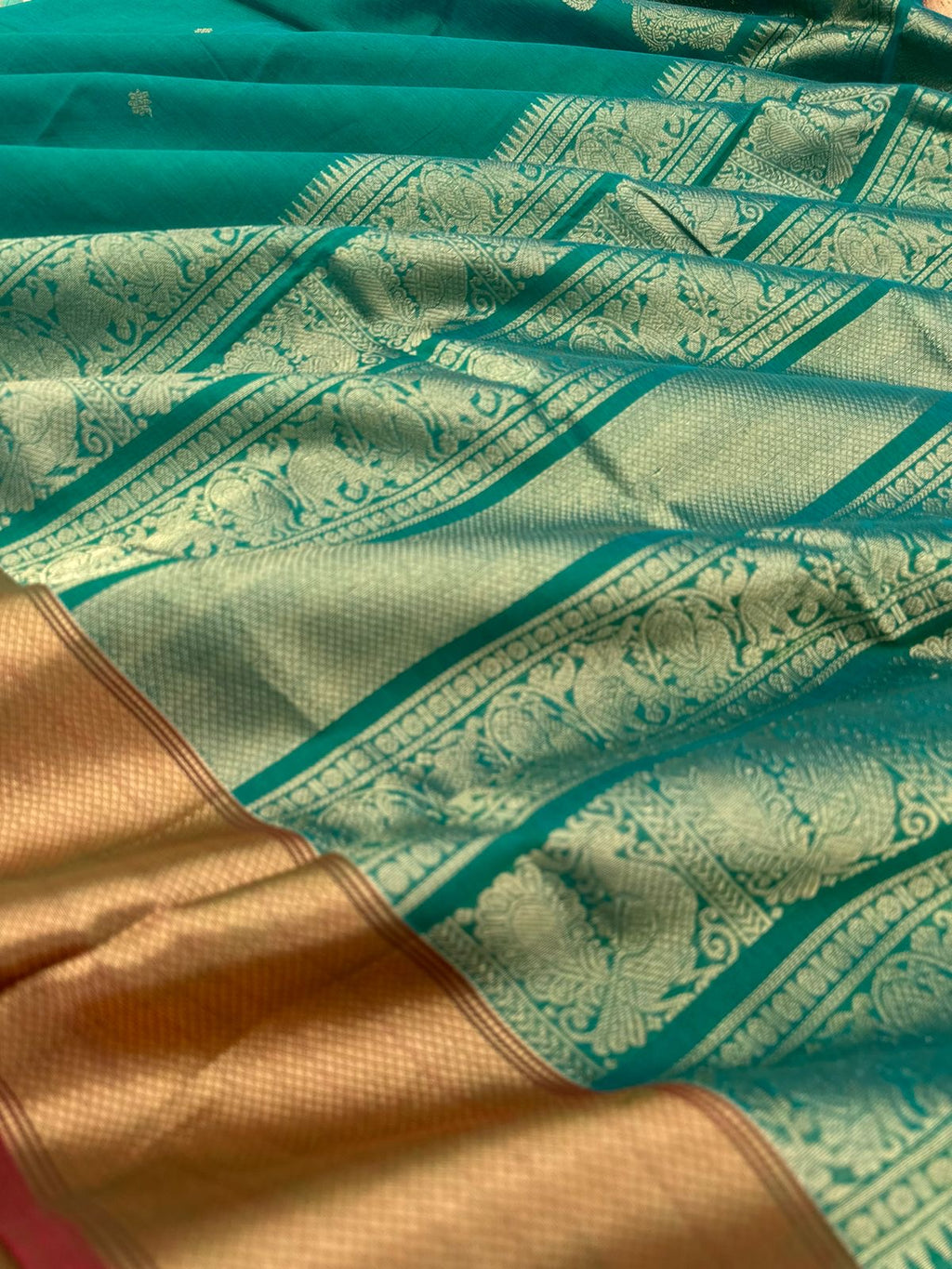Zari Kissed Silk Cotton -deep teal blue/green corner buttas with solid borders, everyone will say you are wearing a silk saree
