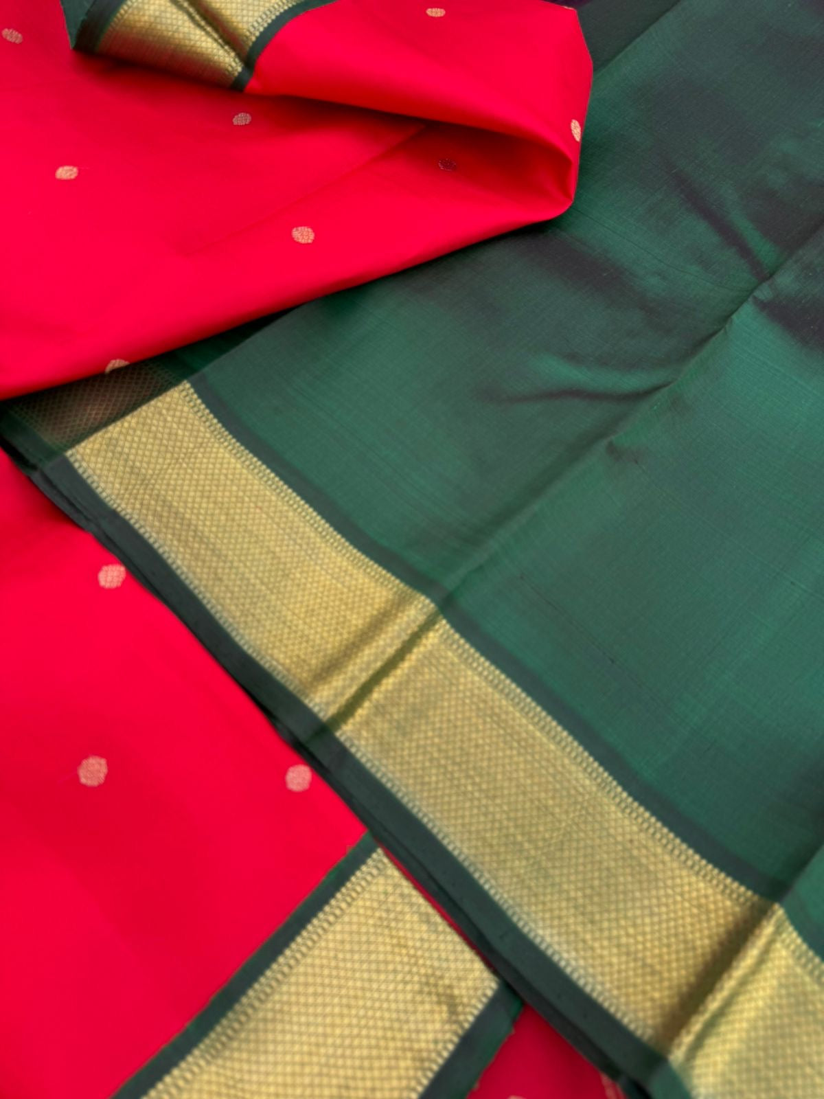 Meenakshi - Heirloom Korvai Kanchivaram - tomato red and Meenakshi green
