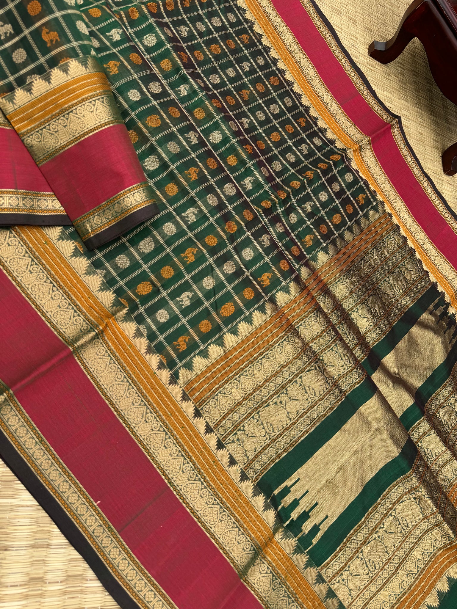 Woven Motifs Silk Cotton - meenakshi green 1000 buttas