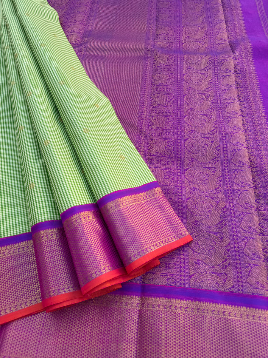 Vintage Ragas on Kanchivarams - Pastel pista green kasa kasa kattam ...