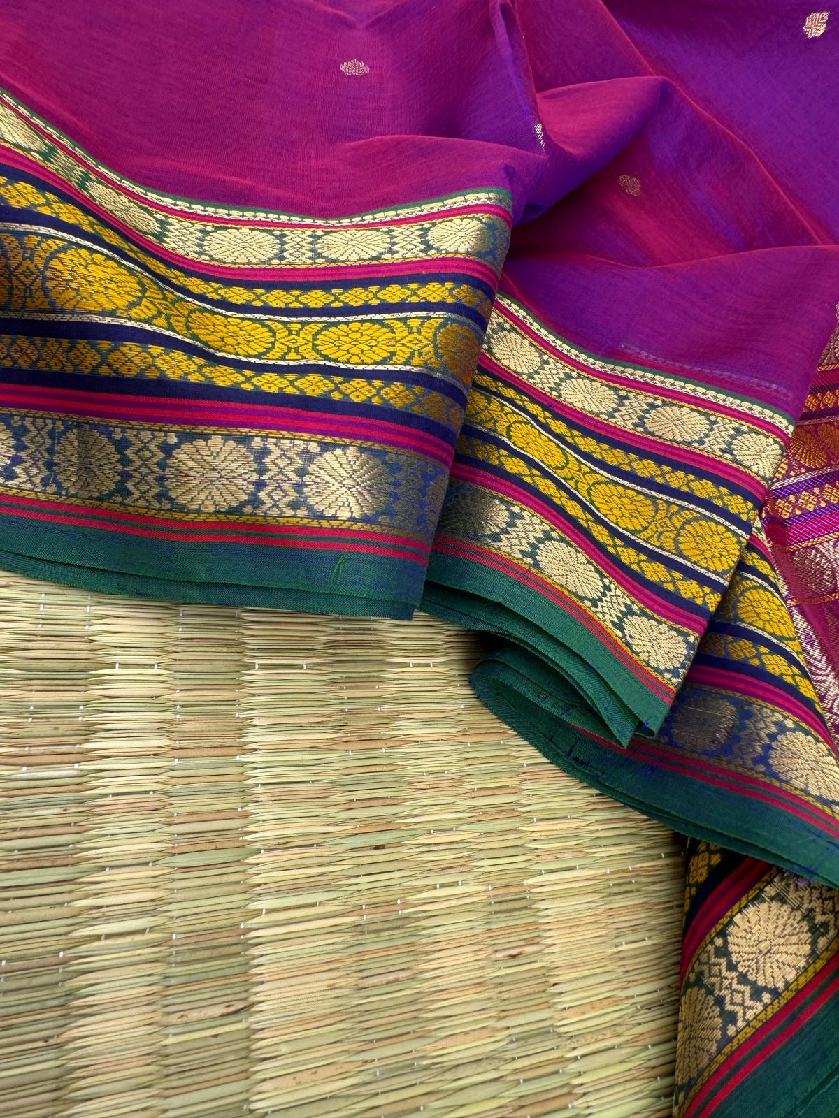 Zari Kissed Silk Cotton - dual tone vadamalli with varusai pett woven borders