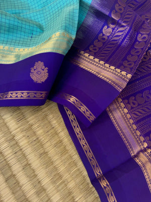 Korvai Silk Cotton - pastel blue with border buttas