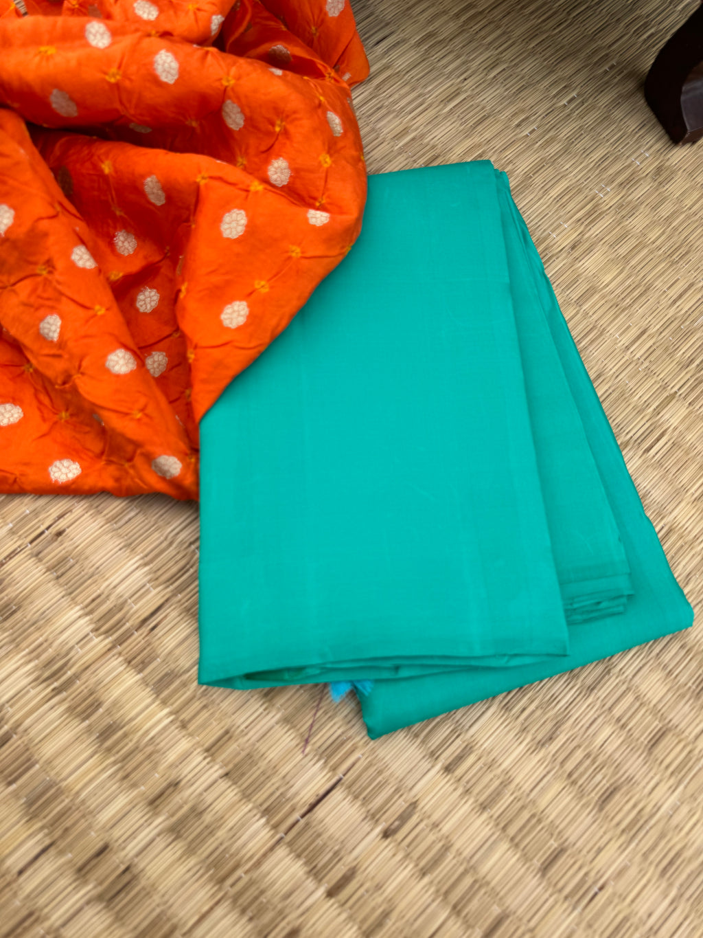 Niram - Celebrating of Full Plain Kanchivaram Silks Paired with Beautiful Blouses - a gorgeous aqua teal saree with orange bandhani silk blouse