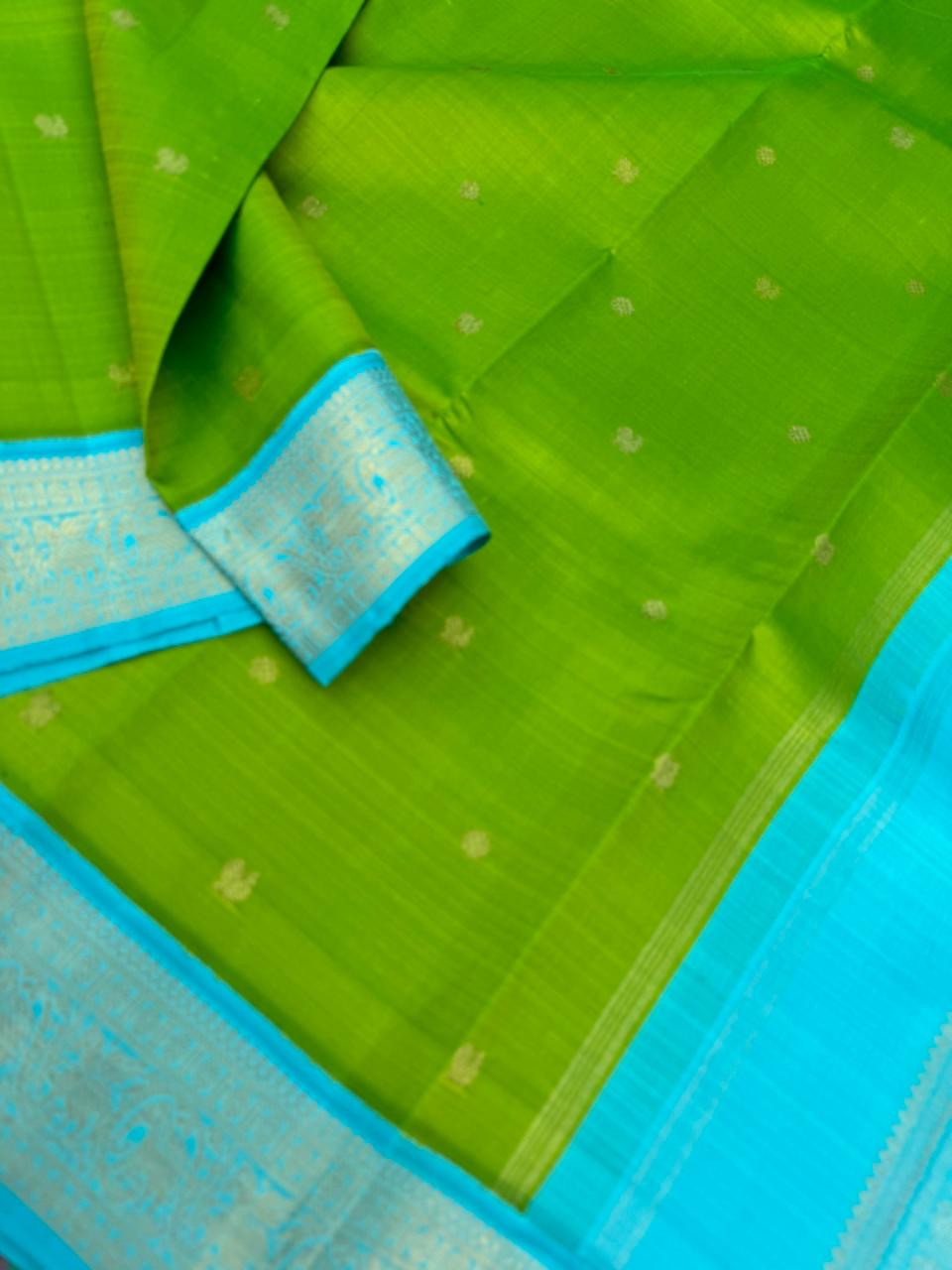 The Korvai Vibes - Authentic Korvai Kanchivaram - most beautiful alli pachai and turquoise blue, what a fresh combination