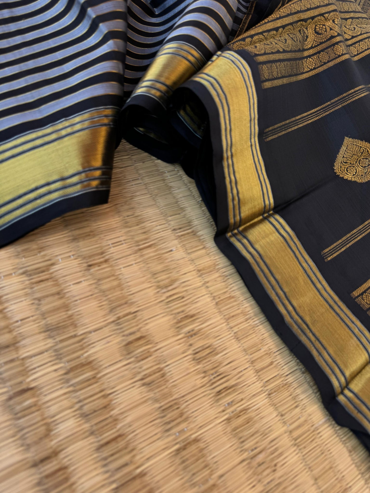 Vari - Stripes woven Kanchivaram | Grey and black