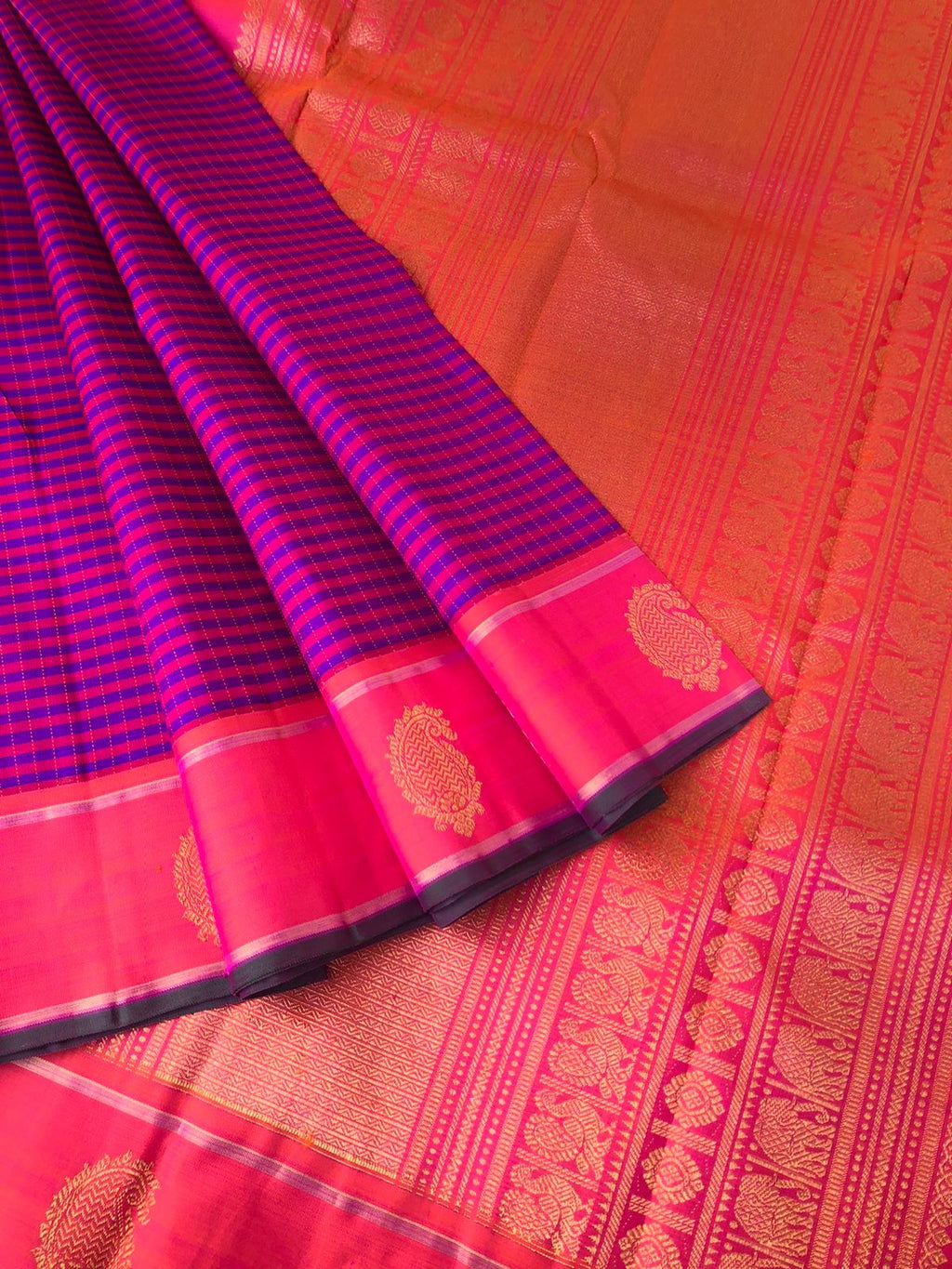 Kattams on Kanchivarams - purple pink pulliyan kottan kattam with paisley woven buttas
