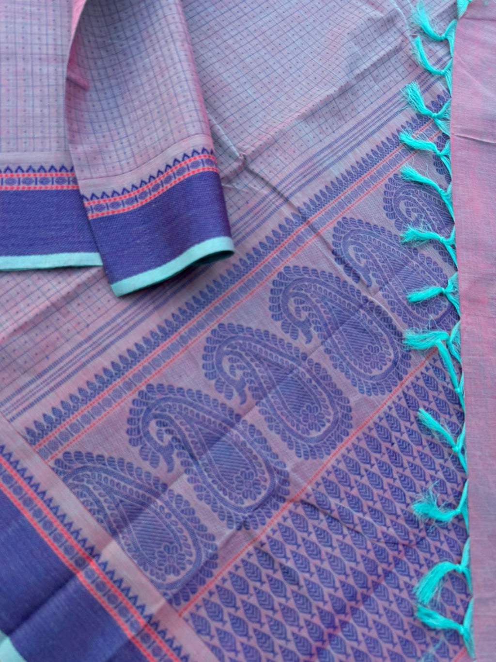 Mangalavastaram - unusual dual tone English shade lakshadeepam