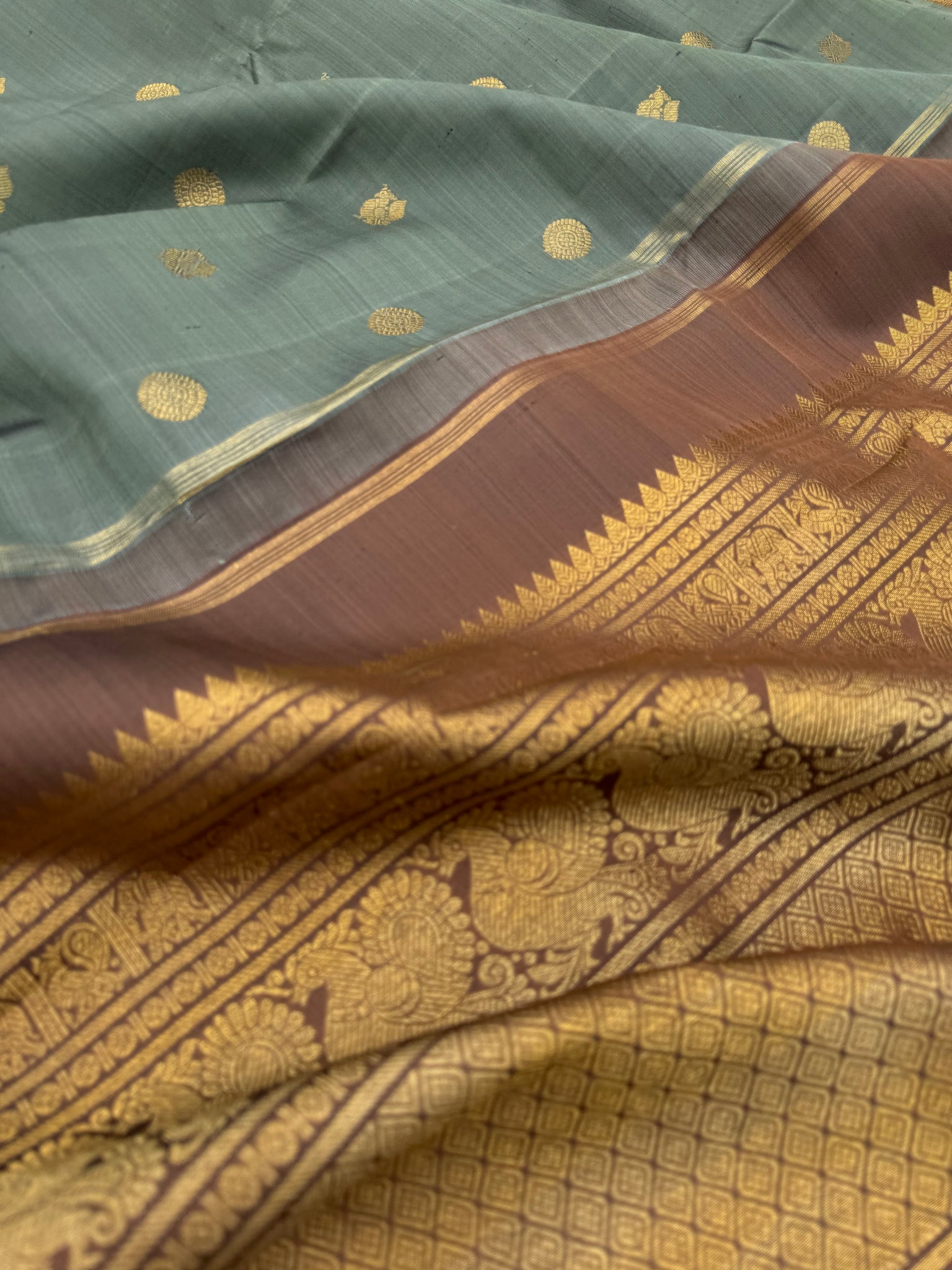 Leela - The bliss of small border Kanchivarams - unusual beige grey and a chocolate