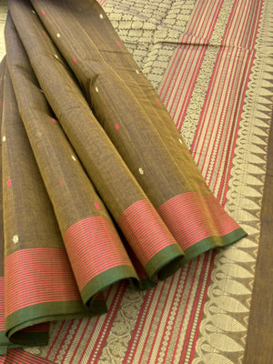 Mangalavastaram - a unique bronze tone with tiny woven buttas