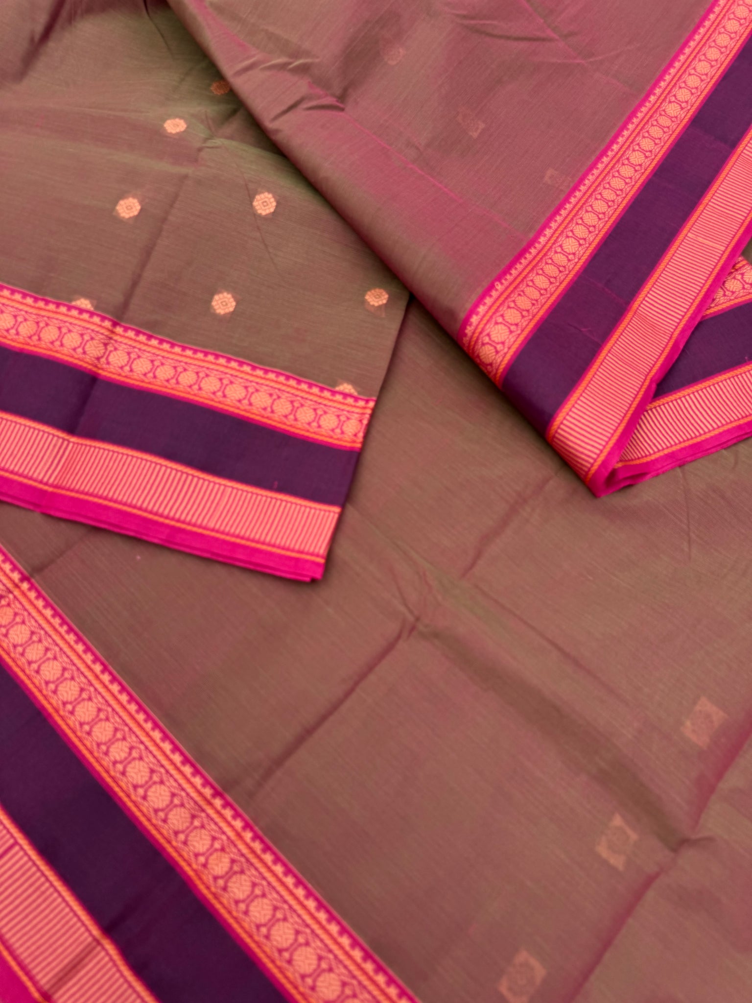 Softer Chettinad -rust manthulir