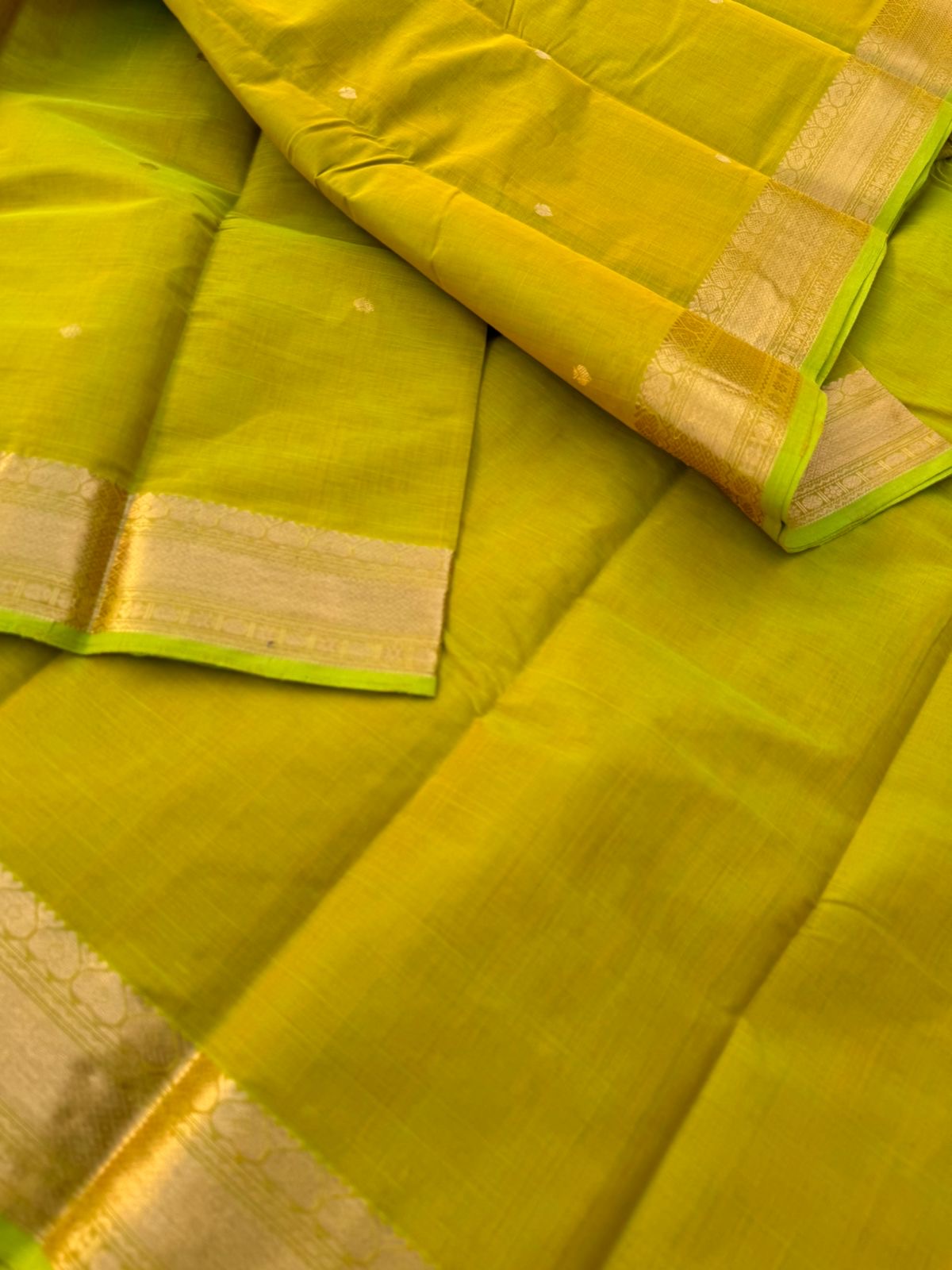 Zari Touched Mangalavastaram - sampanga green and gold