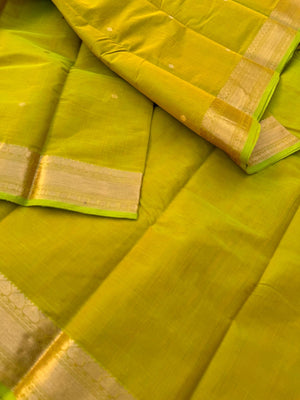 Zari Touched Mangalavastaram - sampanga green and gold