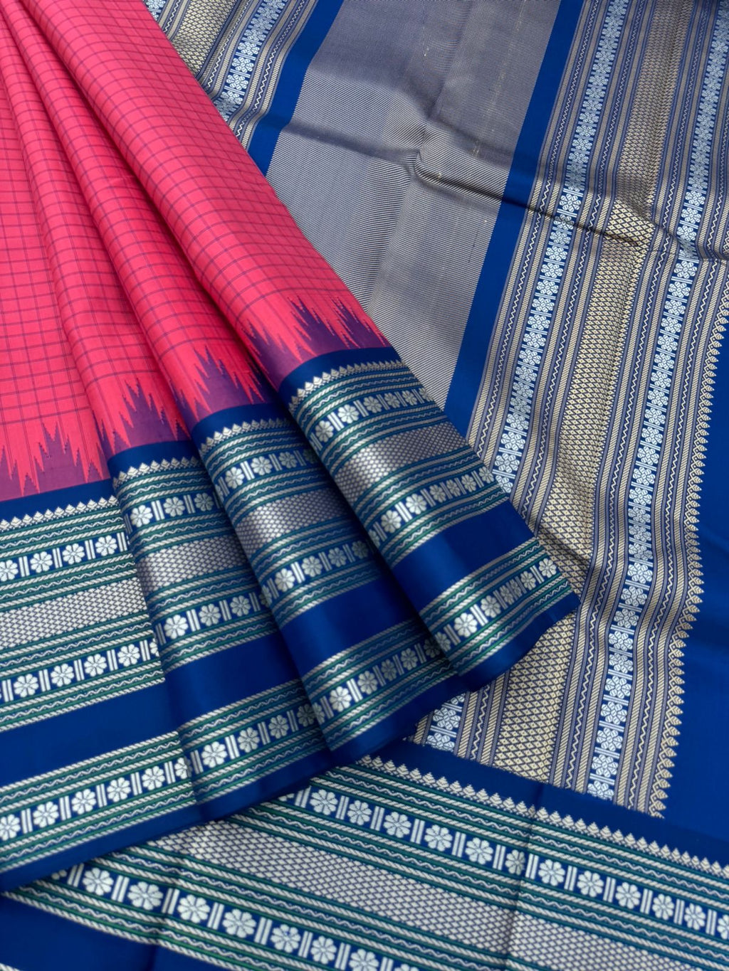 The Best of No Zari Korvai Kanchivaram - stunning pink and ink blue with gorgeous silk woven grand broad borders