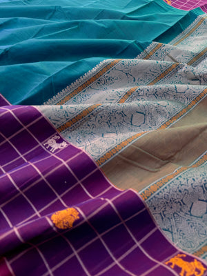 Mangalavastaram - what a beautiful concept of borders kattam buttas with plain body with grand pallu