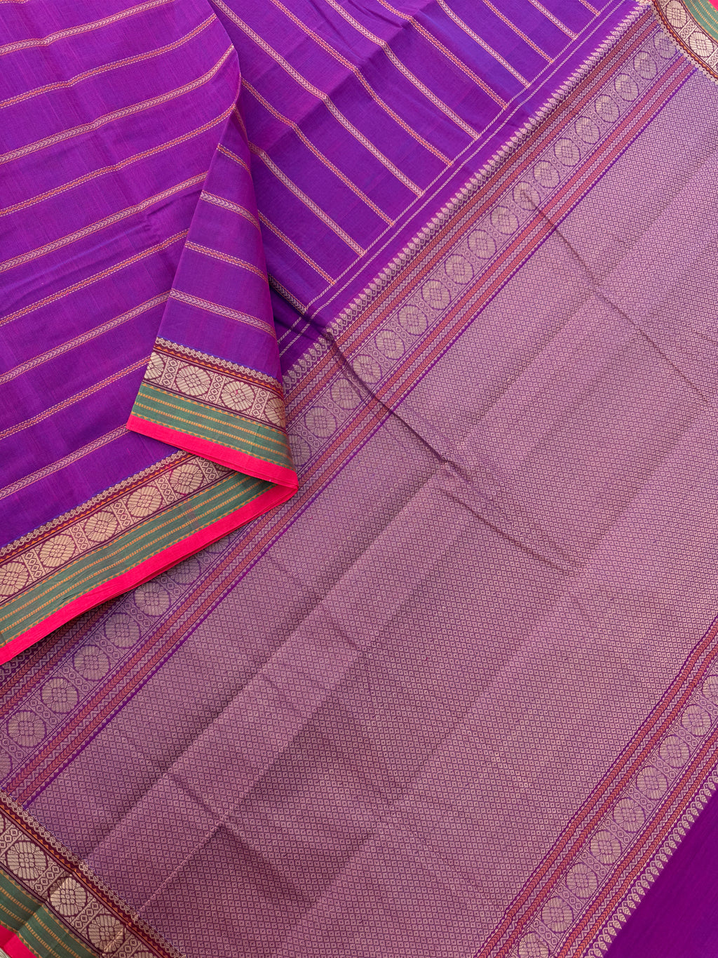 Mangalavastaram -  violet purple veldhari for people who love small borders