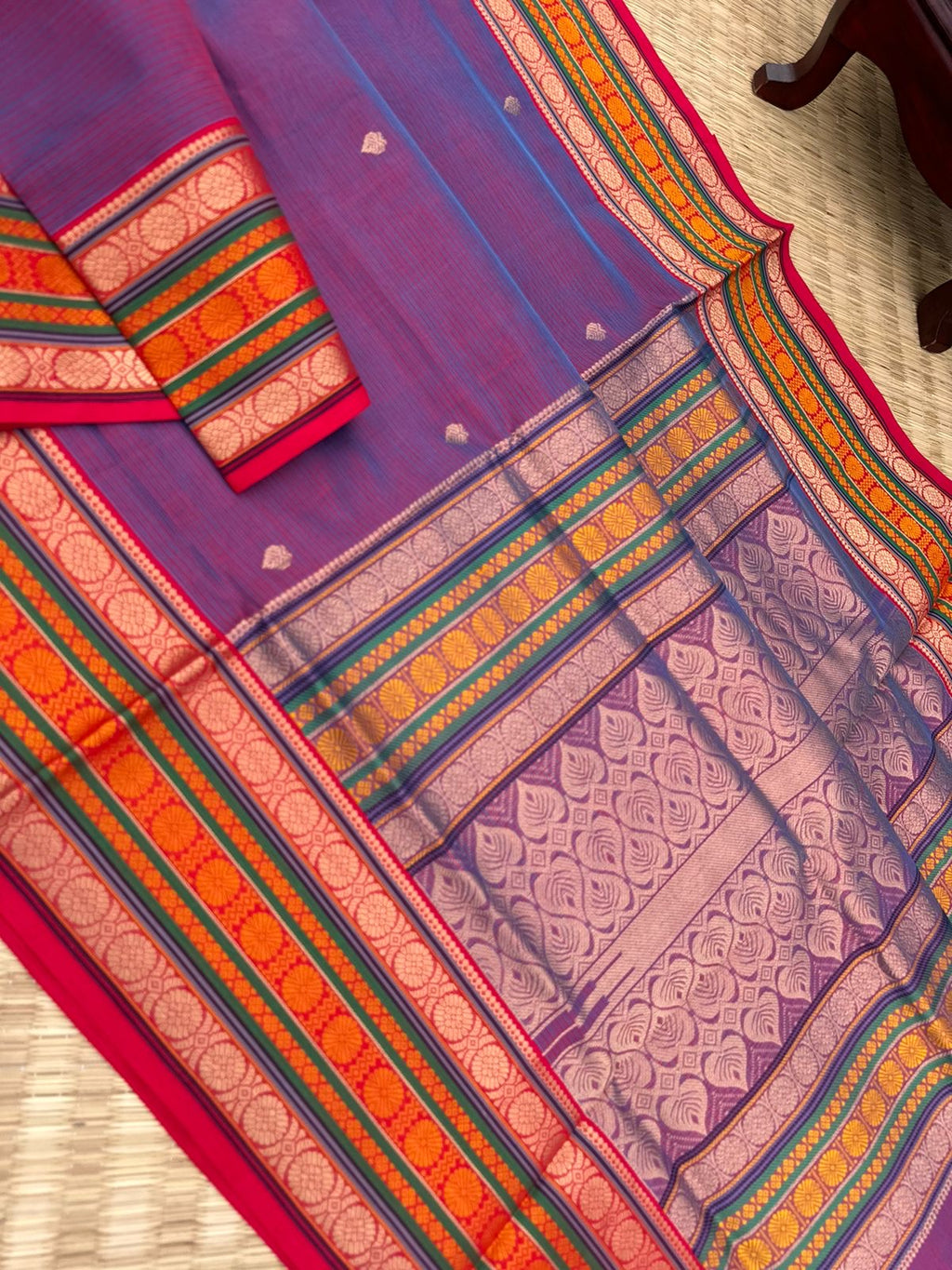 Zari Kissed Silk Cotton - a stunning dual tone red short blue three row of laddu kamalam motifs