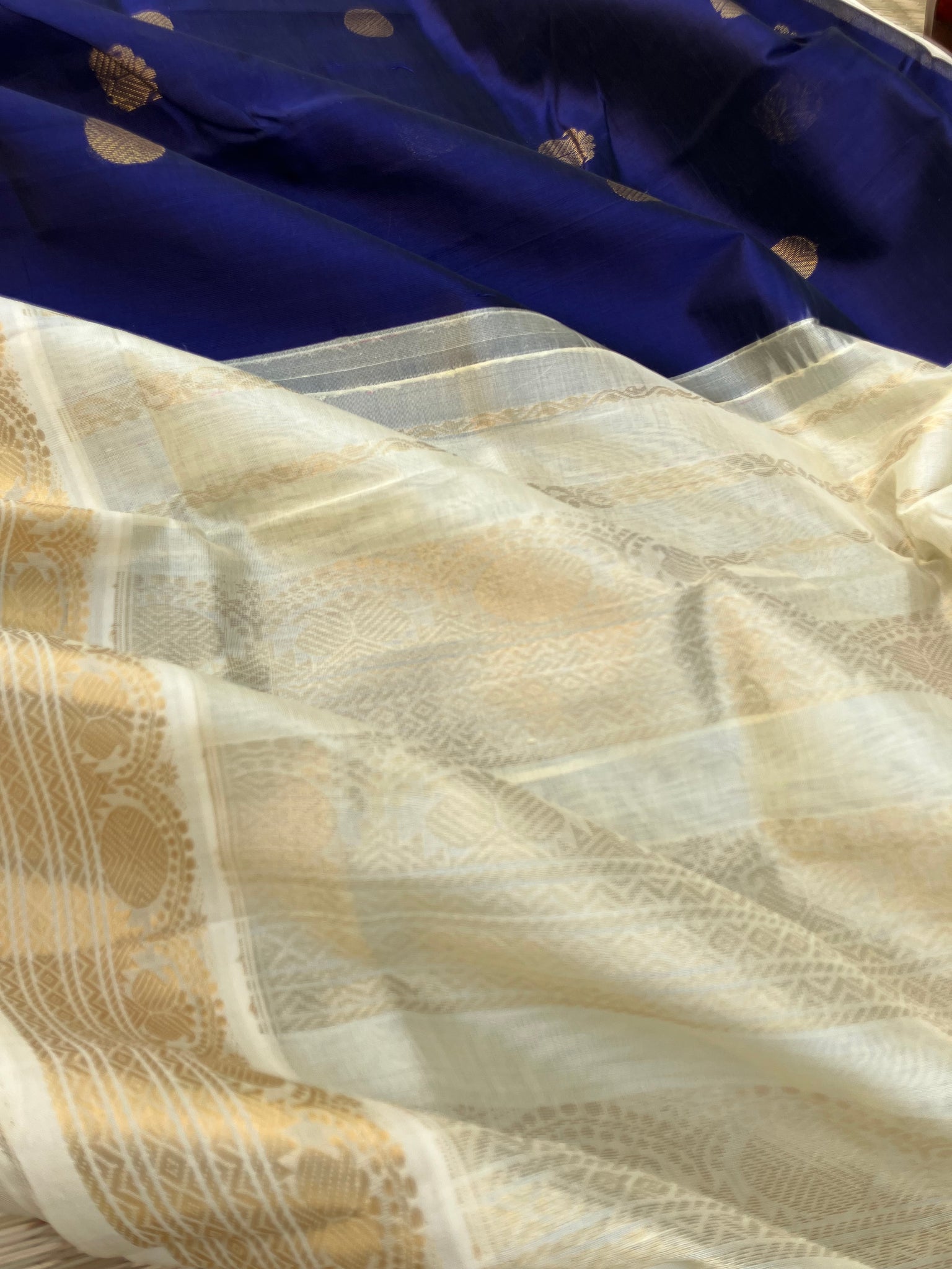 Korvai Silk Cotton - deep navy blue and off white
