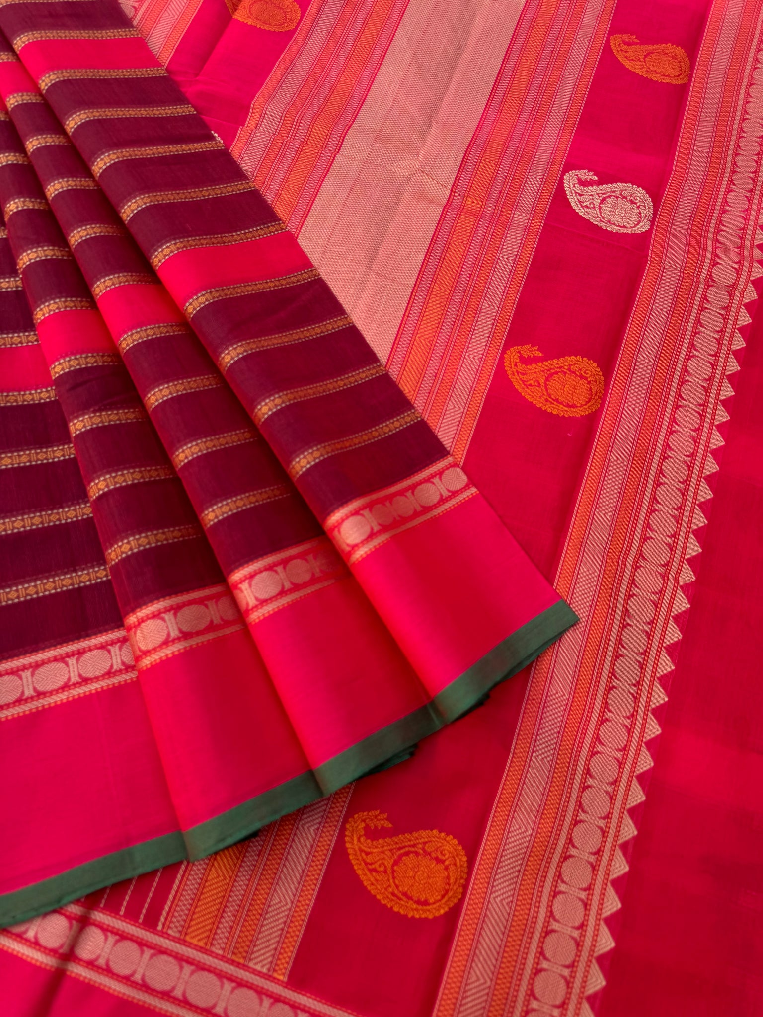Mangalavastaram - deep marron and red veldhari