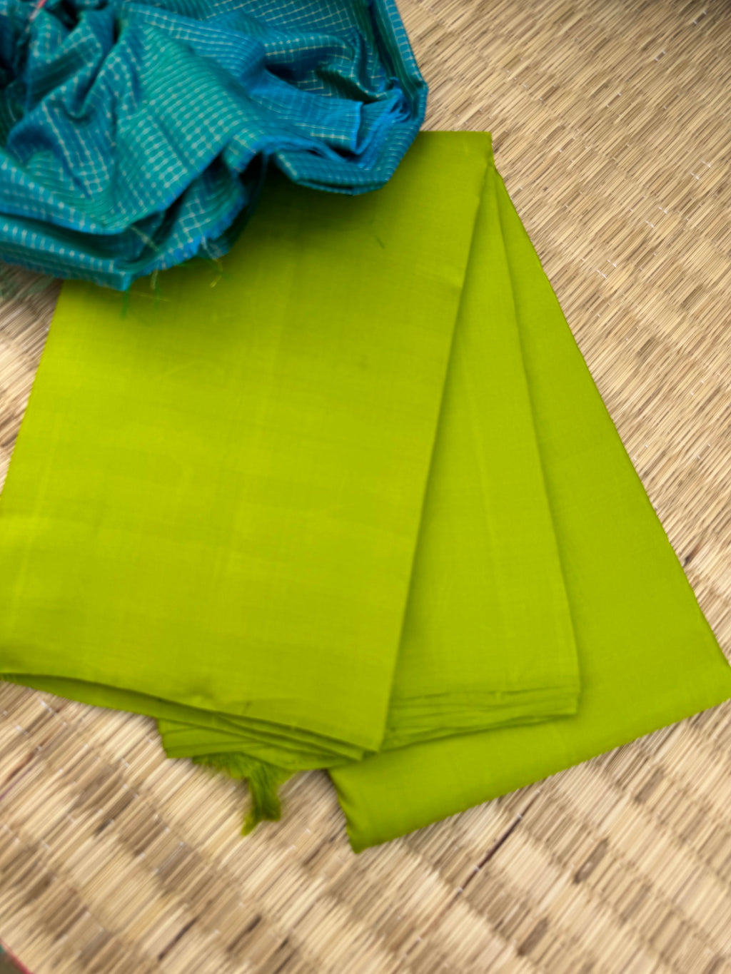 Niram - Celebrating of Full Plain Kanchivaram Silks Paired with Beautiful Blouses - fresh green saree with podi zari kattam teal silk blouse