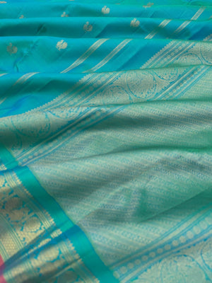 Vairaa - The traditional luxurious Vairaoosi on Kanchivaram - most beautiful dual tone aqua blue green body and pallu with contrast pallu blouse