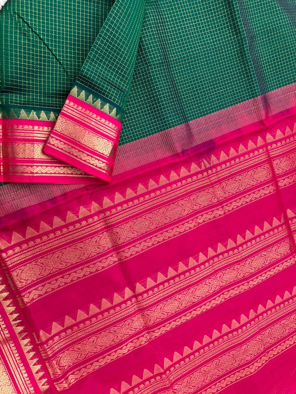Korvai Silk Cottons - Meenakshi green and pink zari kattam