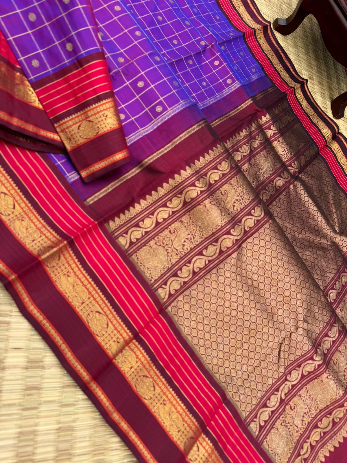 Vintage Ragas on Kanchivaram - a dual tone red short violet with all traditional elements of Kanchivaram in one saree !! Kattam buttas moppula everything