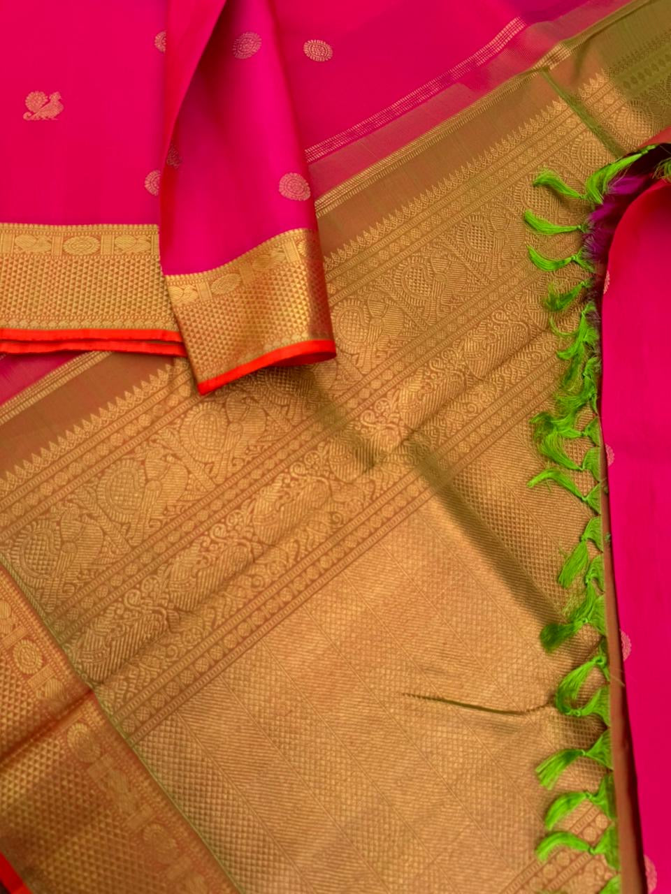 Kanchivaram Trunk - most beautiful pink and maanthulir green pallu and blouse with solid gold zari woven borders