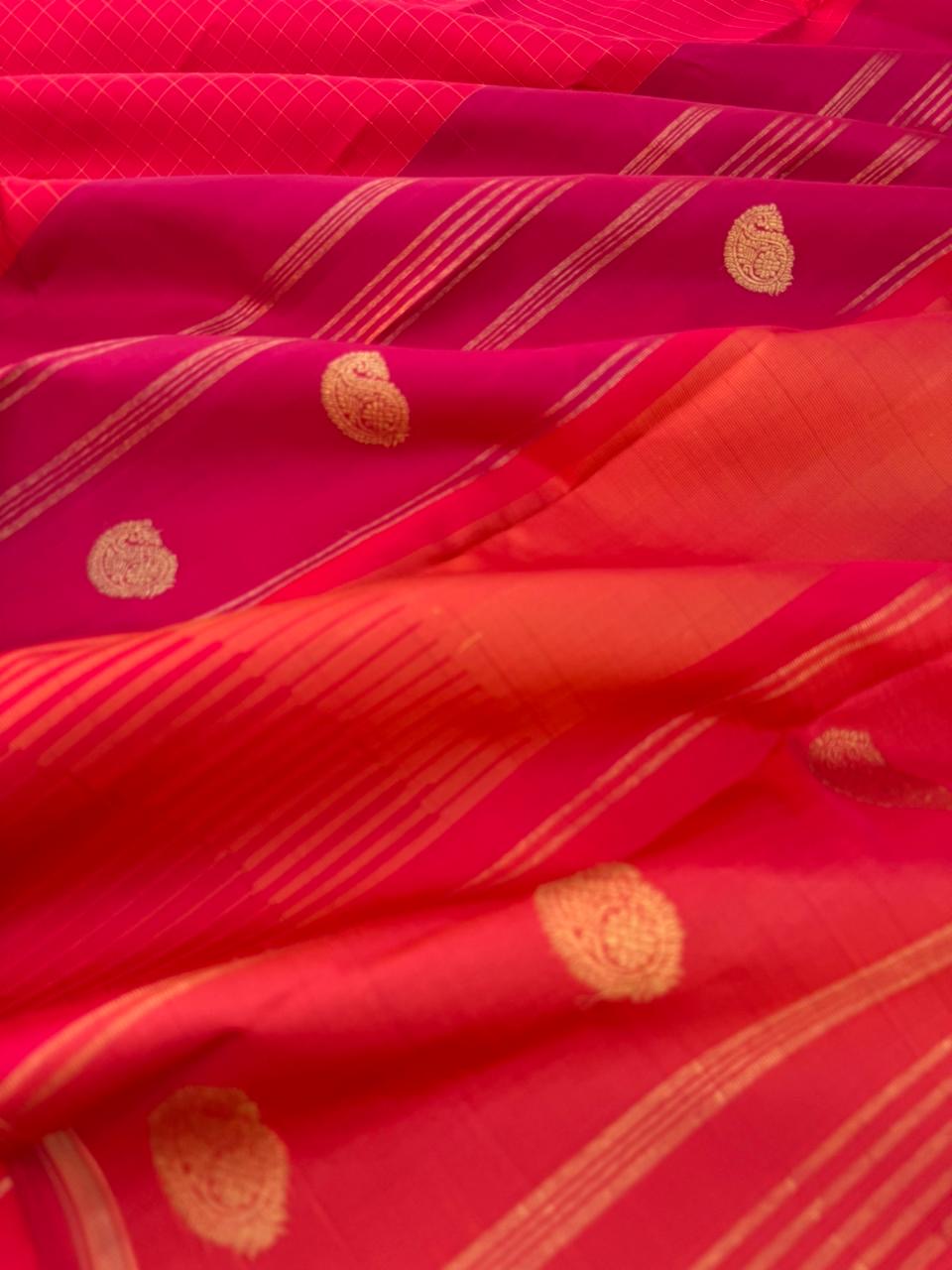 Uniquely Woven Kanchivarams - stunning red muthu kattam with unusual woven longa pallu