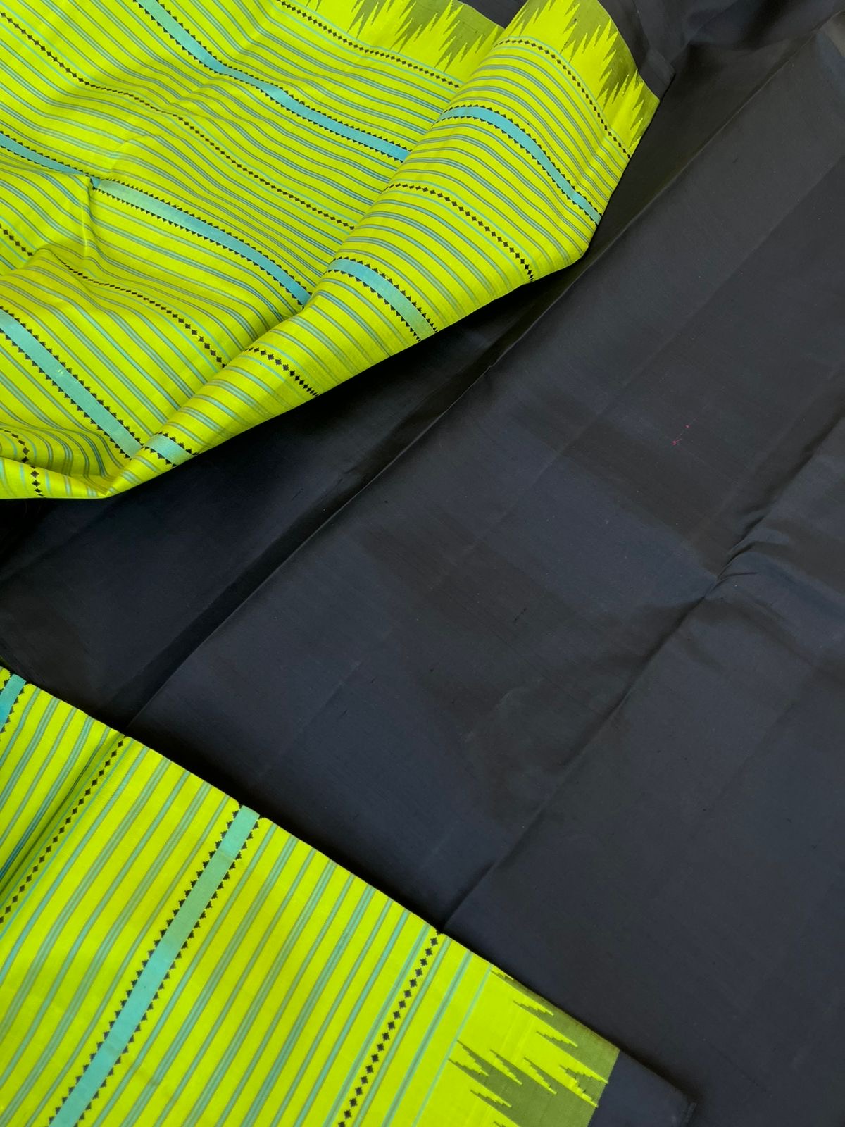 Kaavyam on Korvai Kanchivaram - apple green and black muthu veldhari