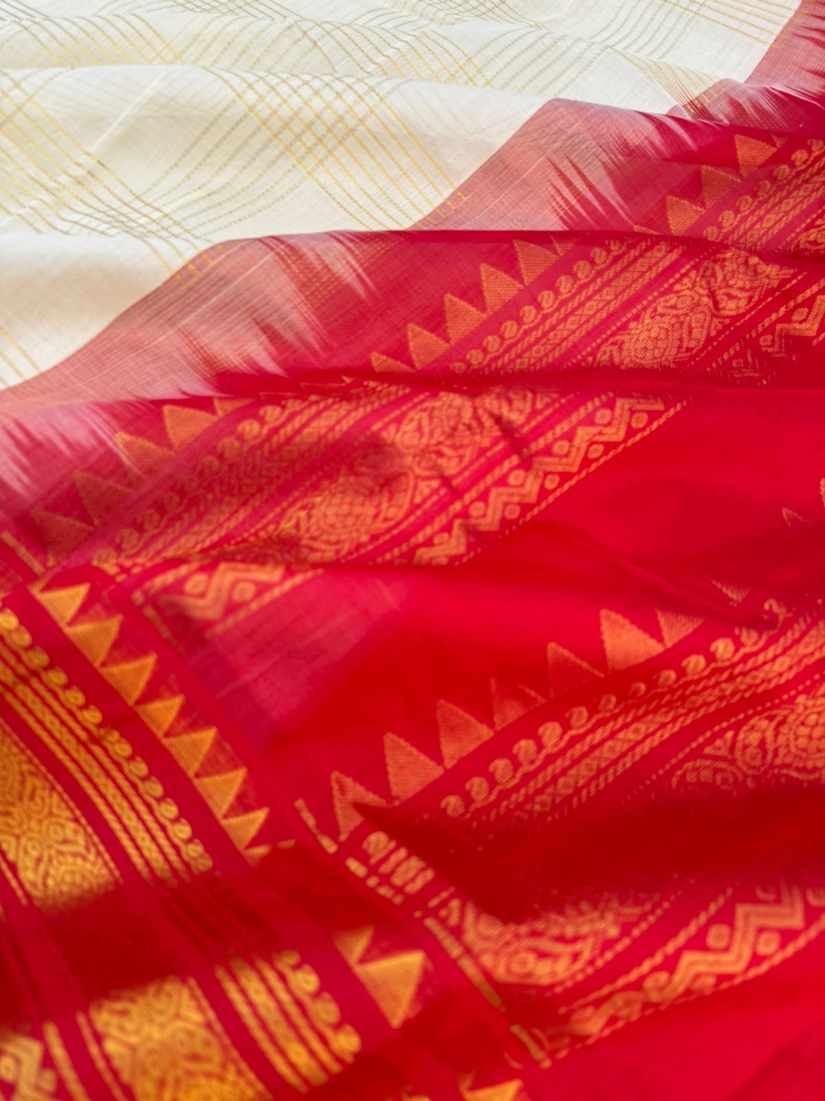 Korvai Silk Cottons - off white and red zari kattam