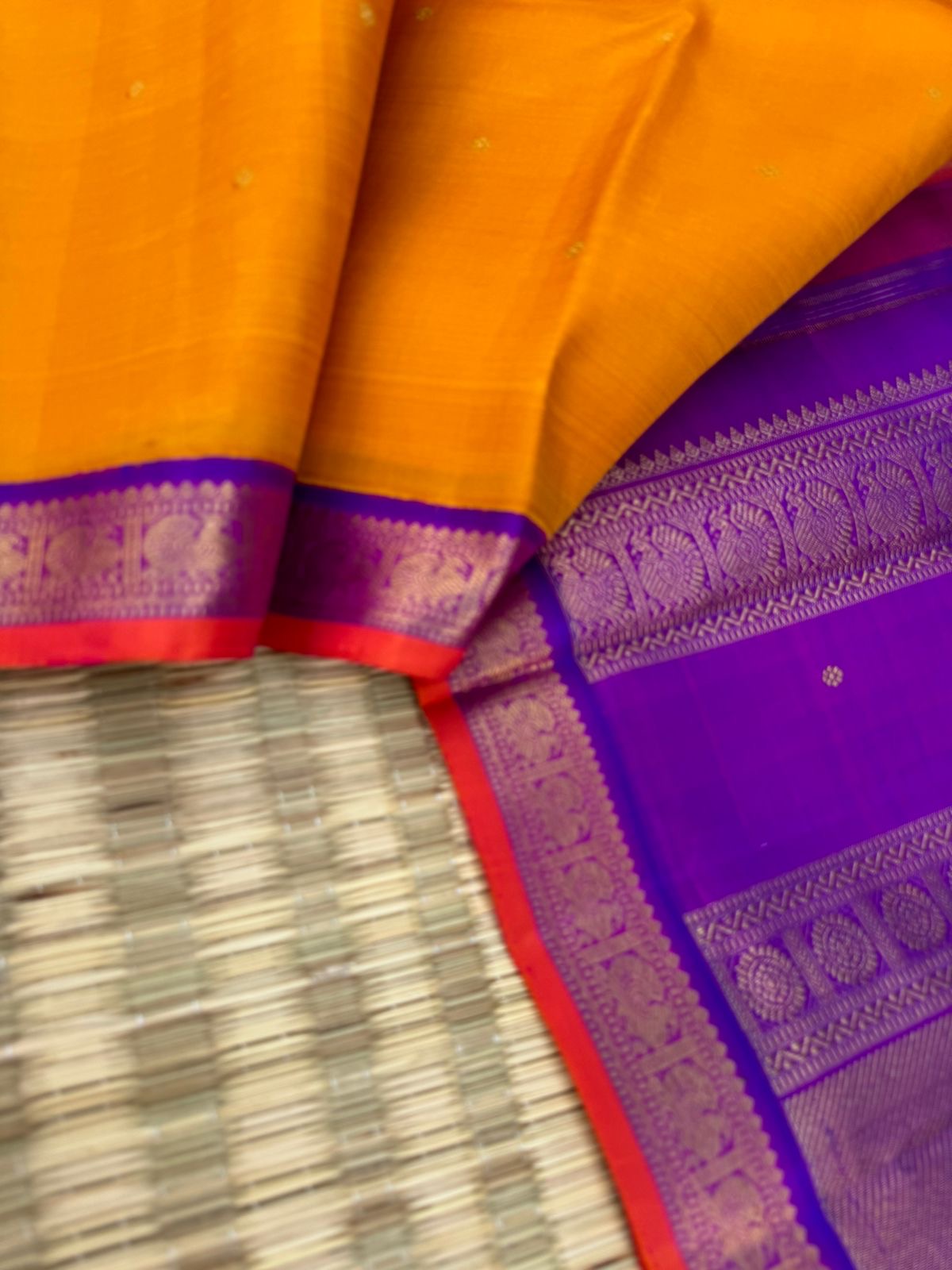 Kamakshi - Heirloom Korvai Kanchivaram - for people who love small borders in a classic vintage mustard and violet combination
