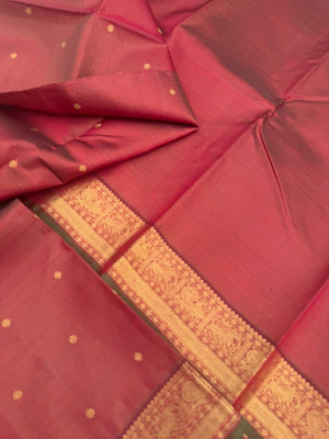 Vairaa - The traditional luxurious Vairaoosi on Kanchivaram - deep traditional kalayana aaraku and gold vairaoosi with yali and annapakshi woven borders