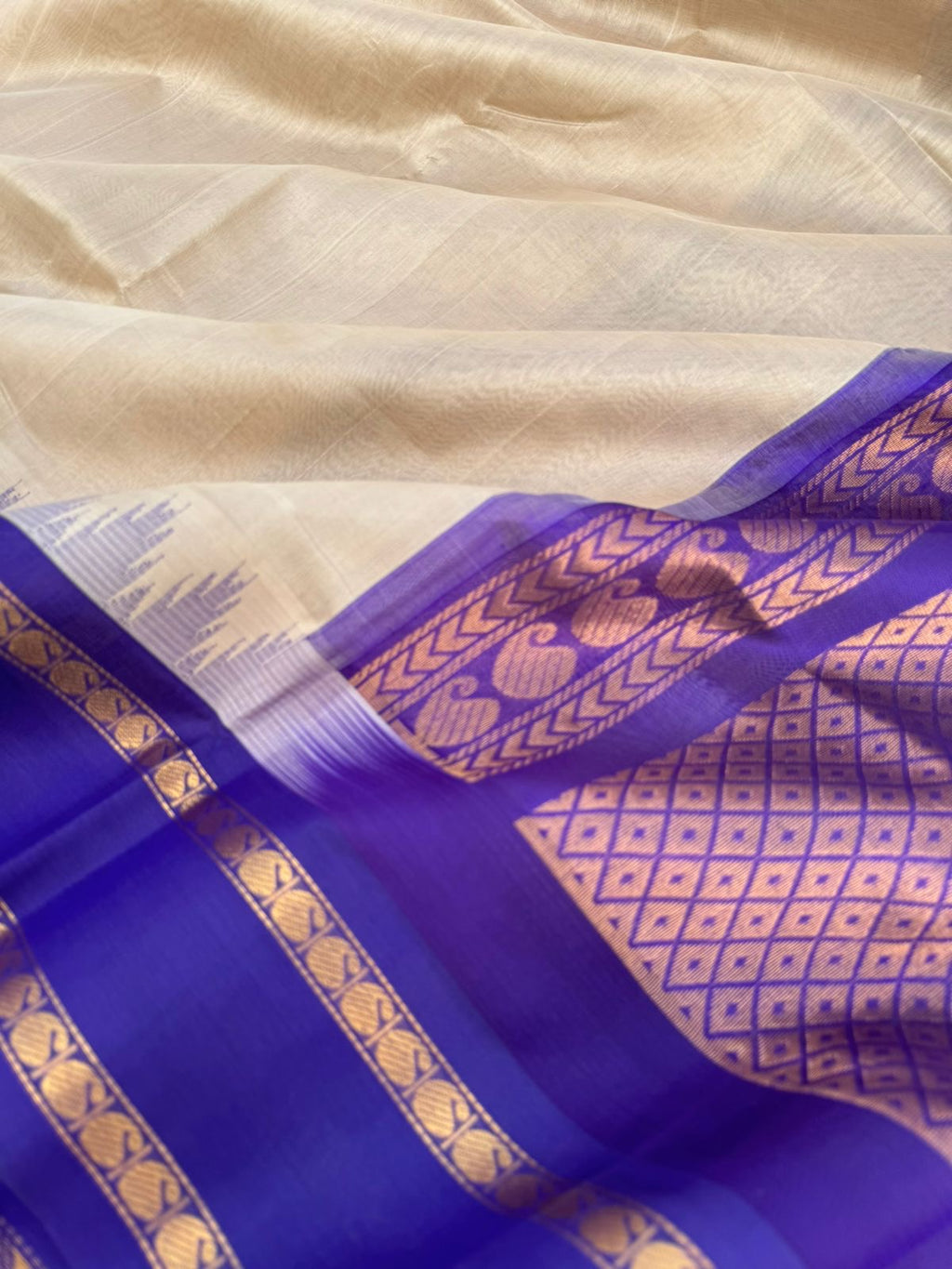 Korvai Silk Cotton - beige ivory and deep violet