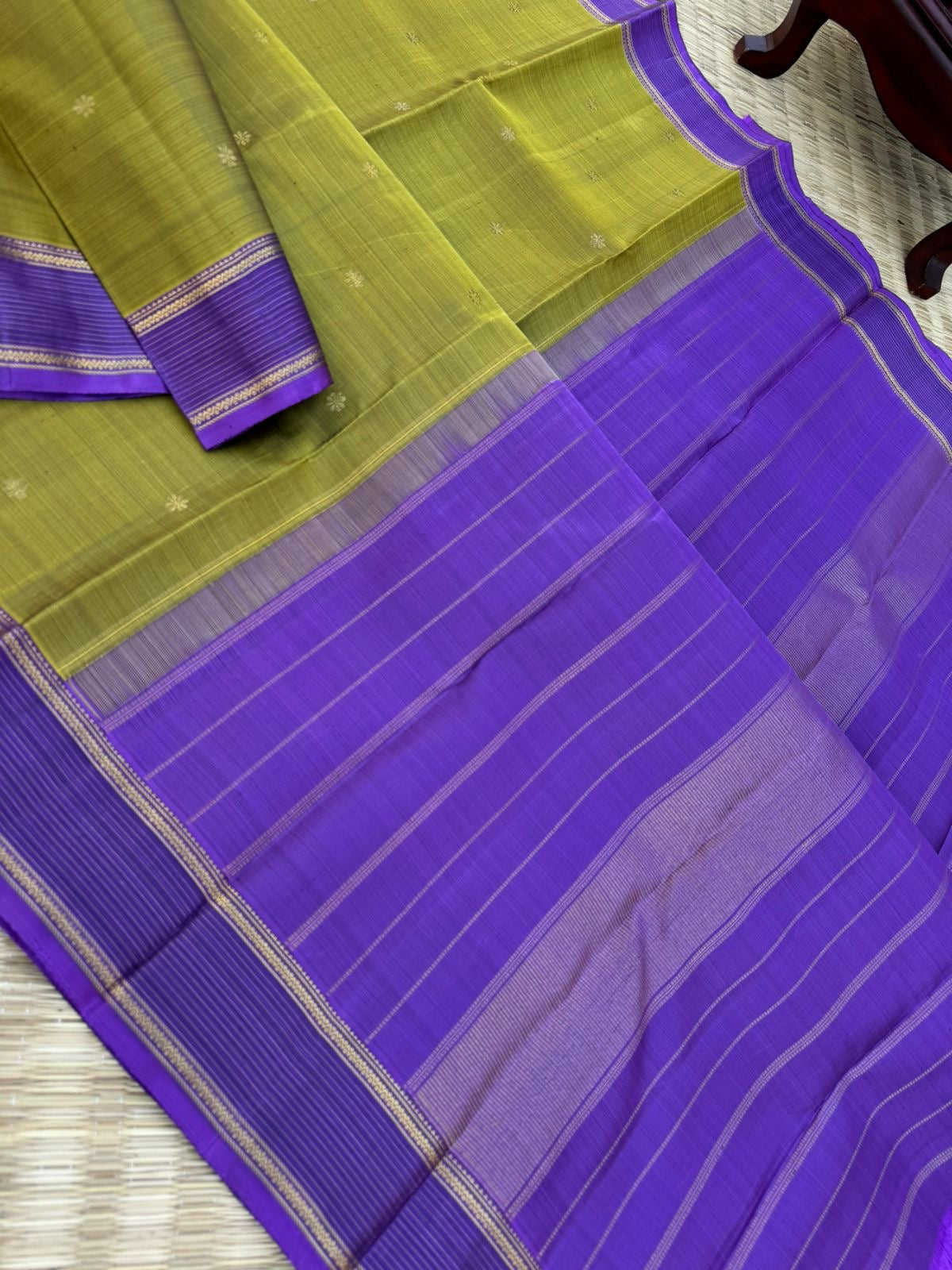 Album Untouched - gorgeous algae green and December poo violet vairaoosi borders with woven buttas