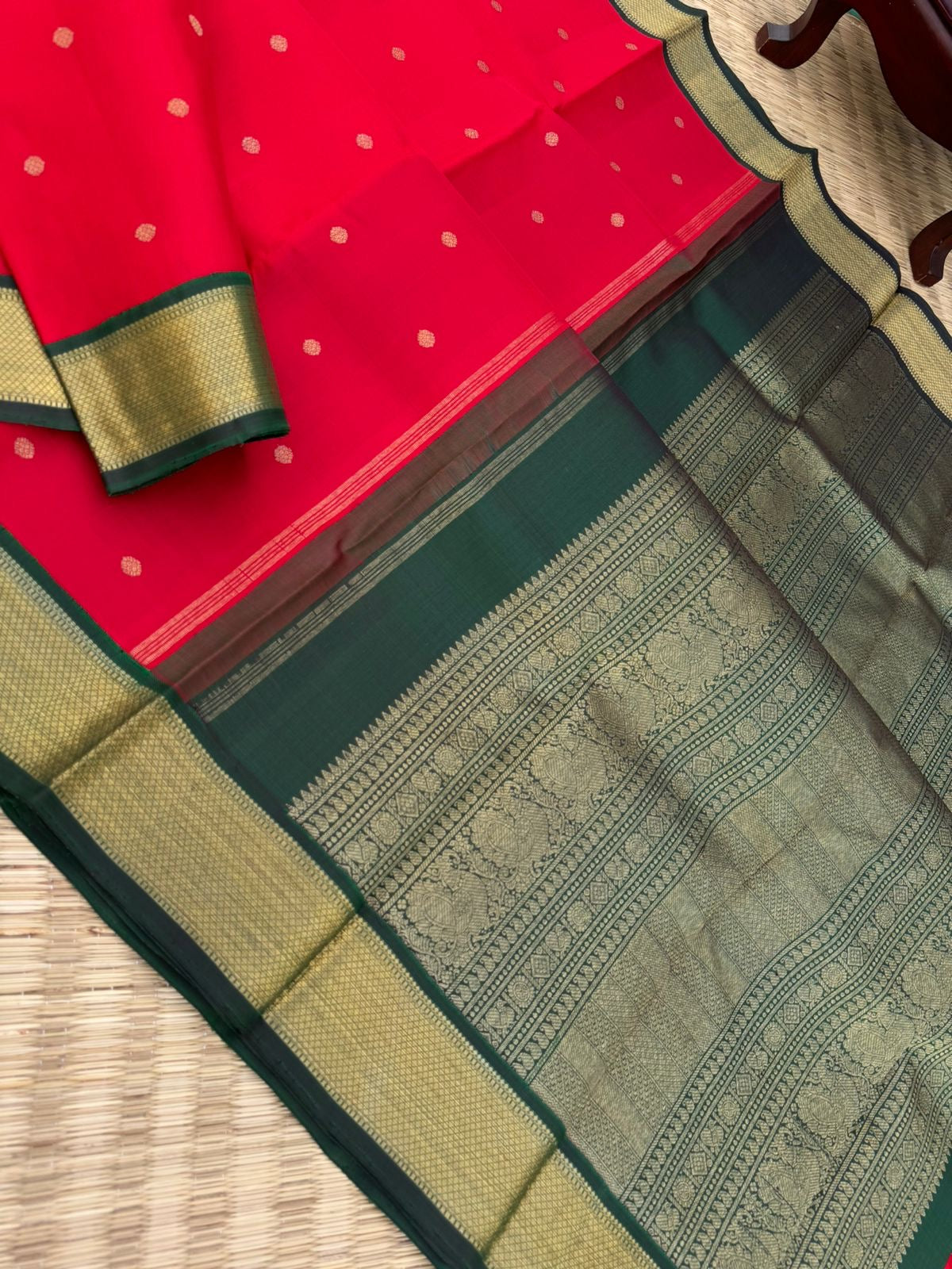 Meenakshi - Heirloom Korvai Kanchivaram - tomato red and Meenakshi green