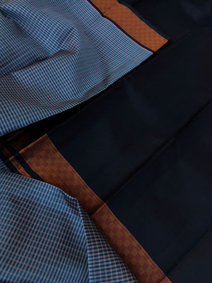 Kattams on Kanchivarams - pulliyan kottan kattam - Unusual steel grey blue kattam body with mat chex woven borders with black pallu and blouse