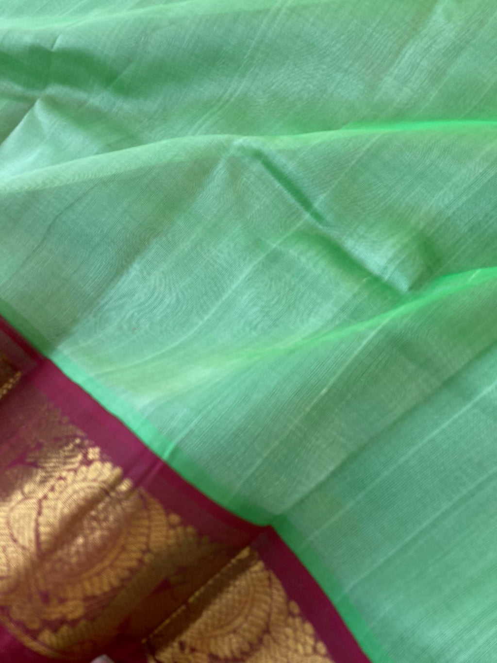 Korvai Silk Cottons - pastel mint green and aaraku
