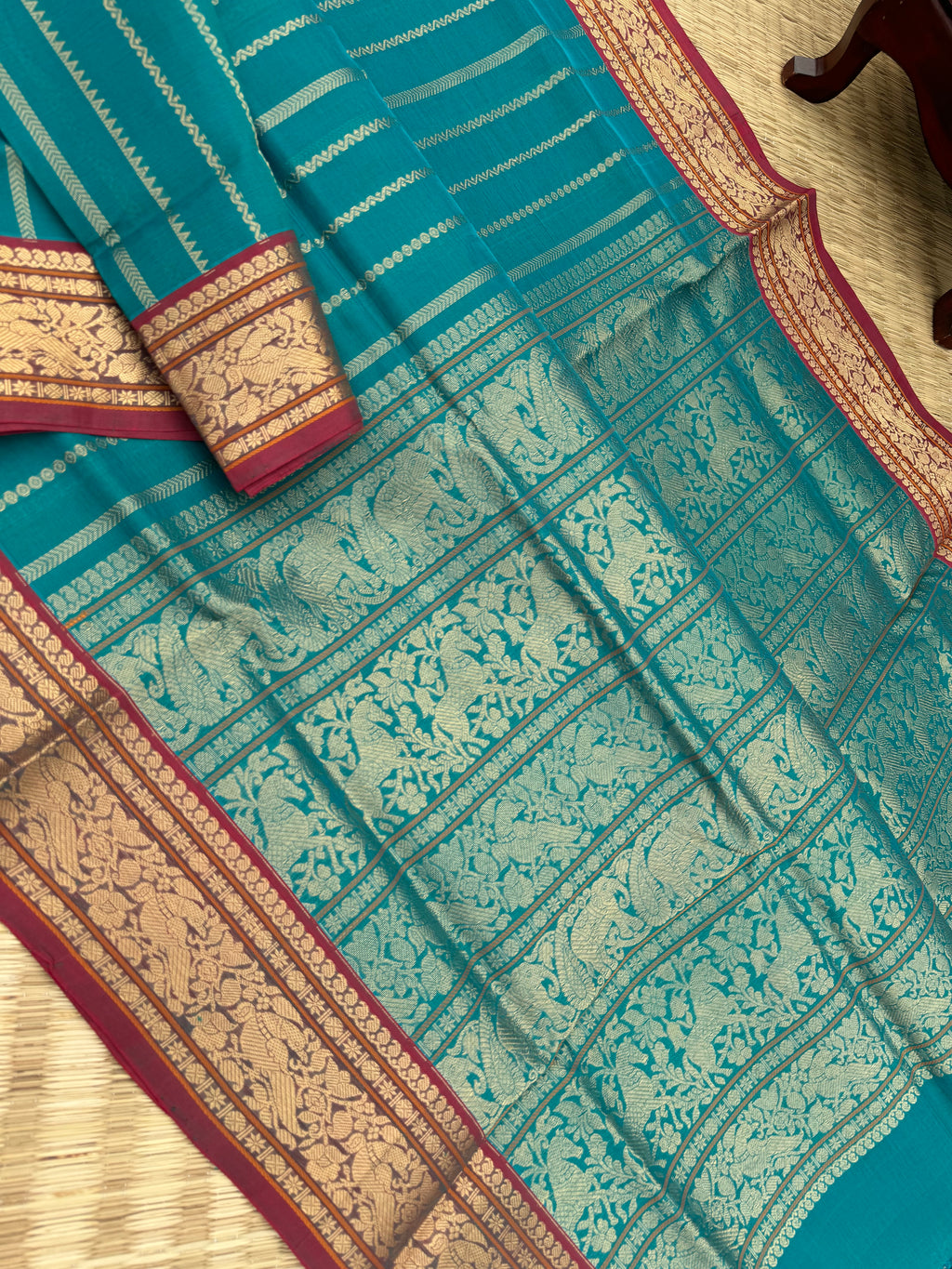 Zari Kissed Silk Cotton - teal vertical veldhari with parrots woven motifs