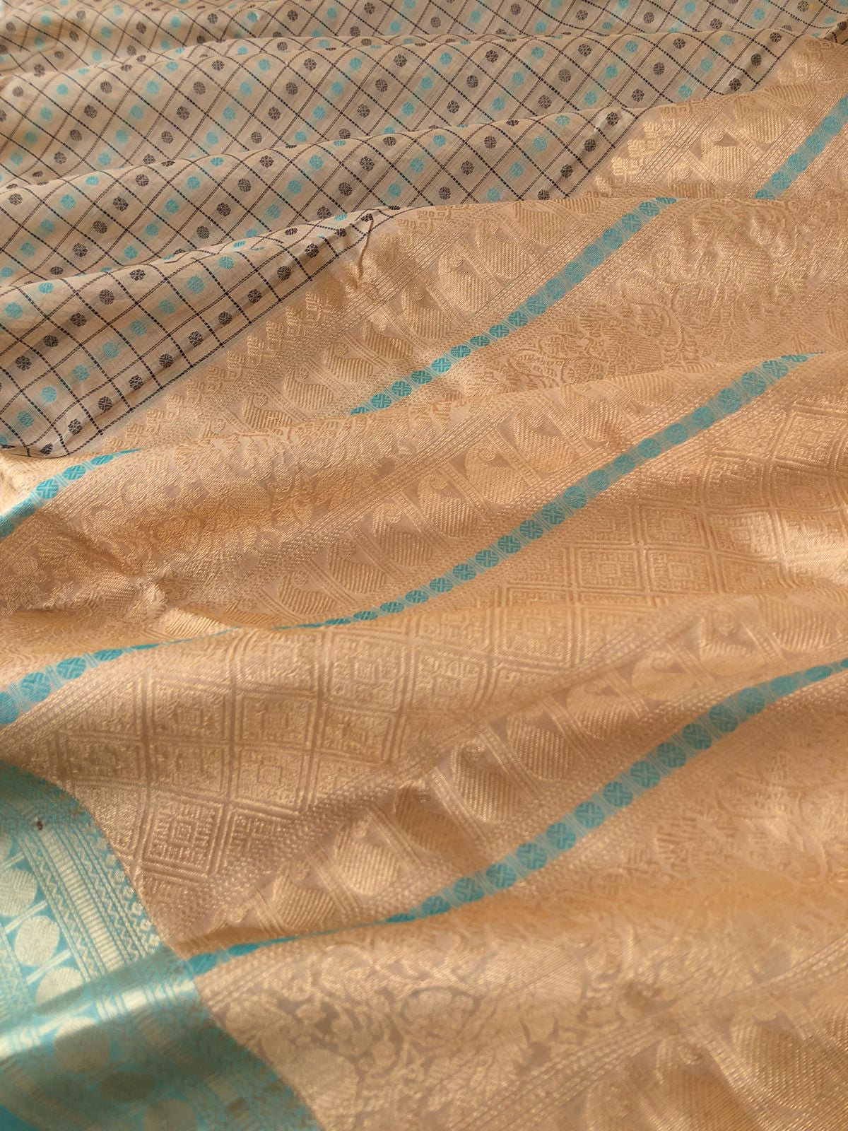 Woven Motifs Silk Cottons - off white beige intricate Lakshadeepam