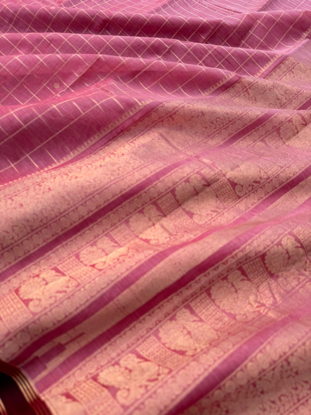 Zari Touched Mangalavastaram - onion peal borderless with kattam buttas